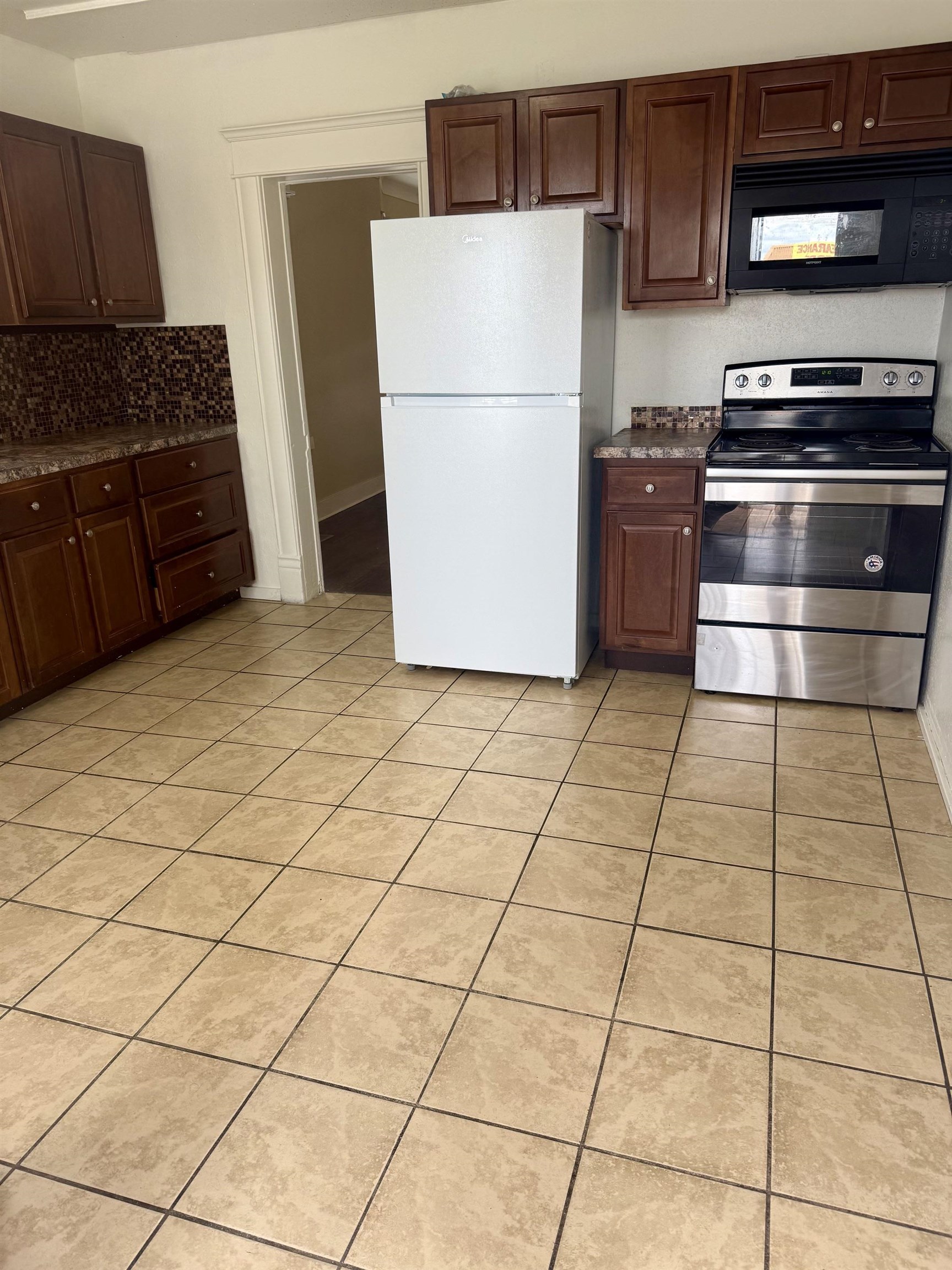 1627 W Knox Ave - Photo 8