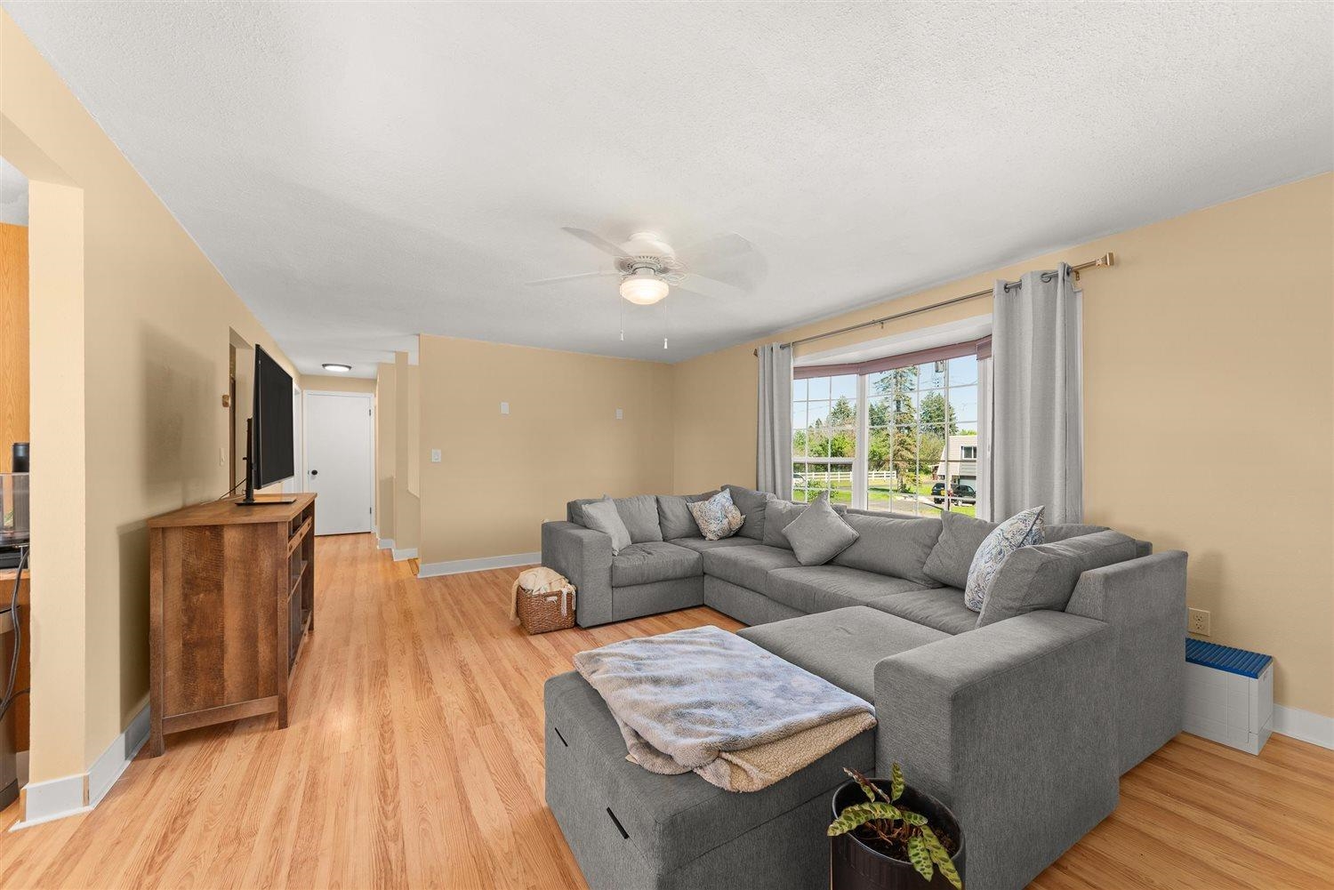 5405 N Lynden Rd - Photo 6