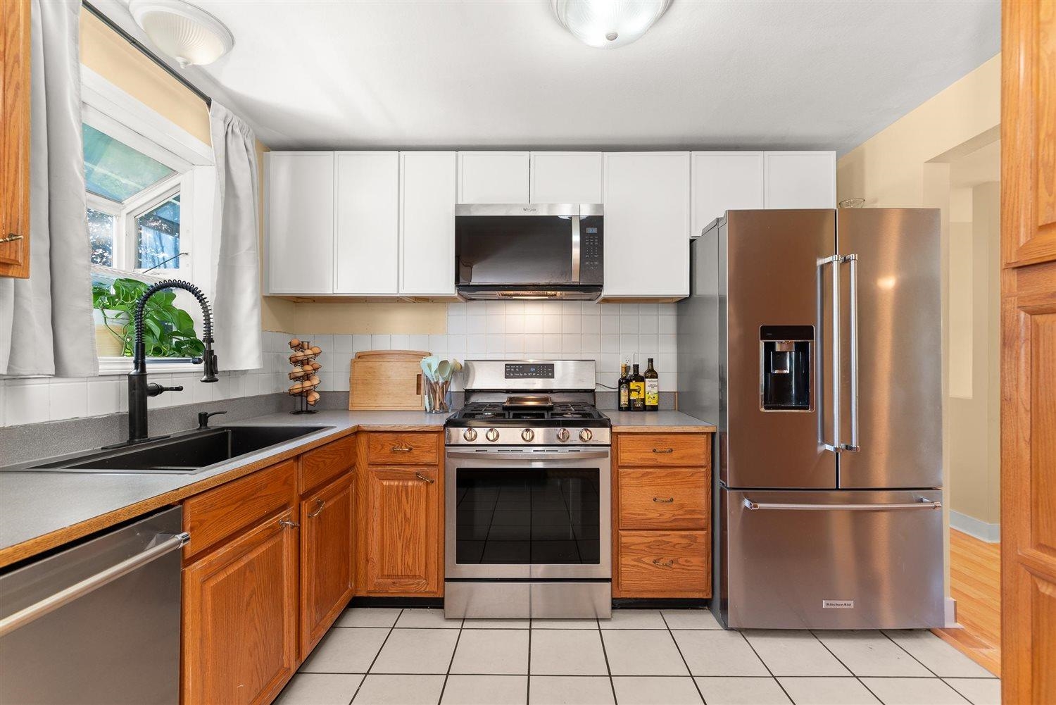5405 N Lynden Rd - Photo 10