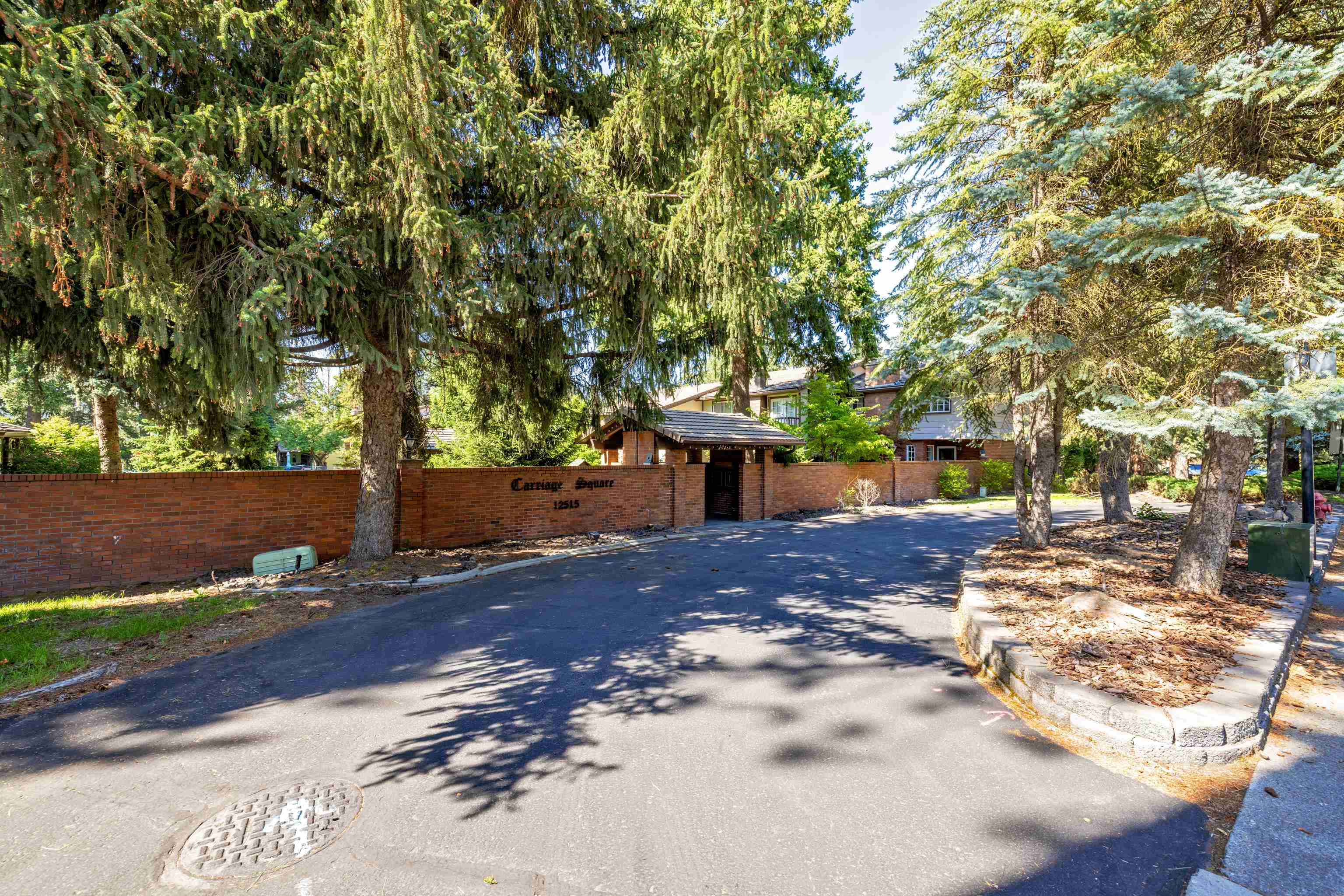 12515 N Fairwood Dr - Photo 3