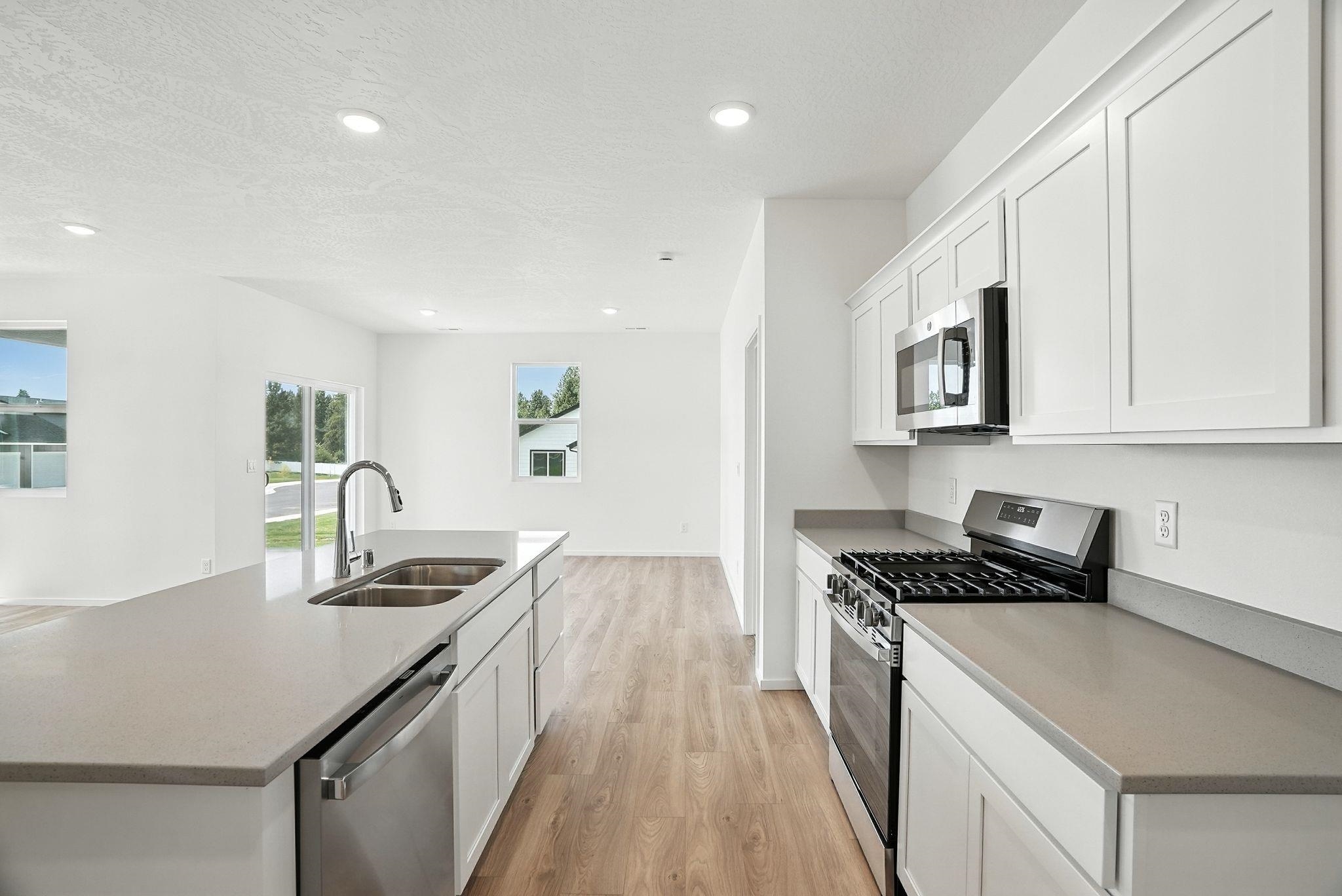 401 N Washington Ave - Photo 5