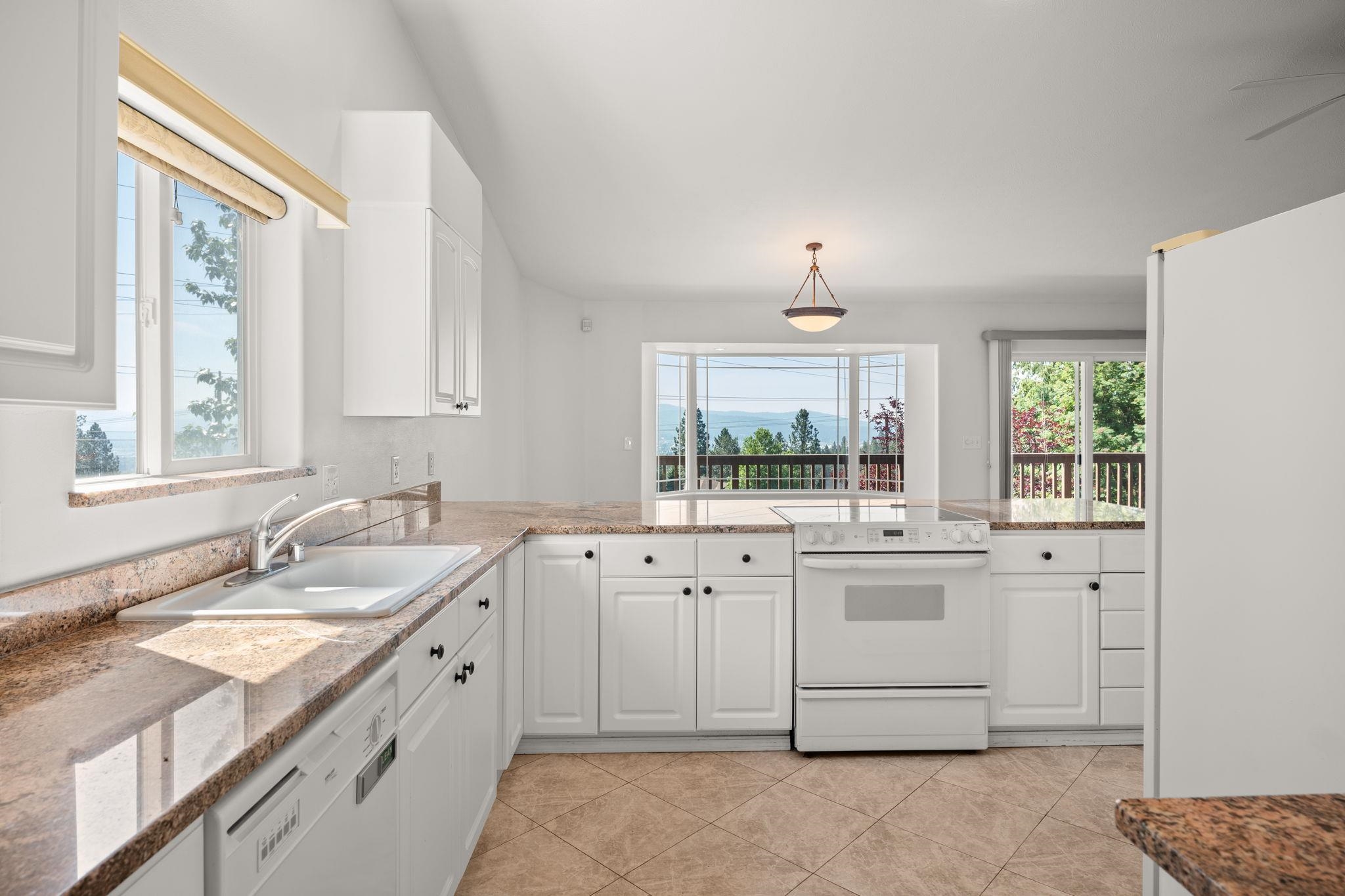5428 N Girard Ln - Photo 15