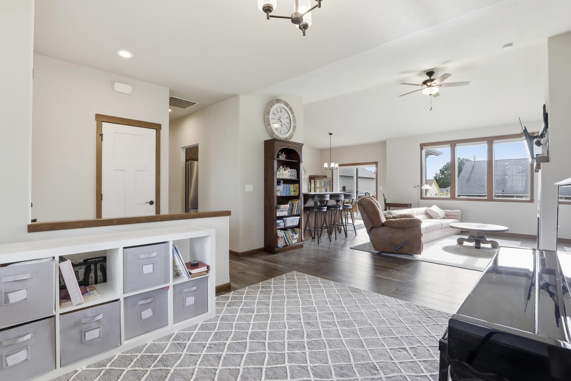1117 N Main St - Photo 14
