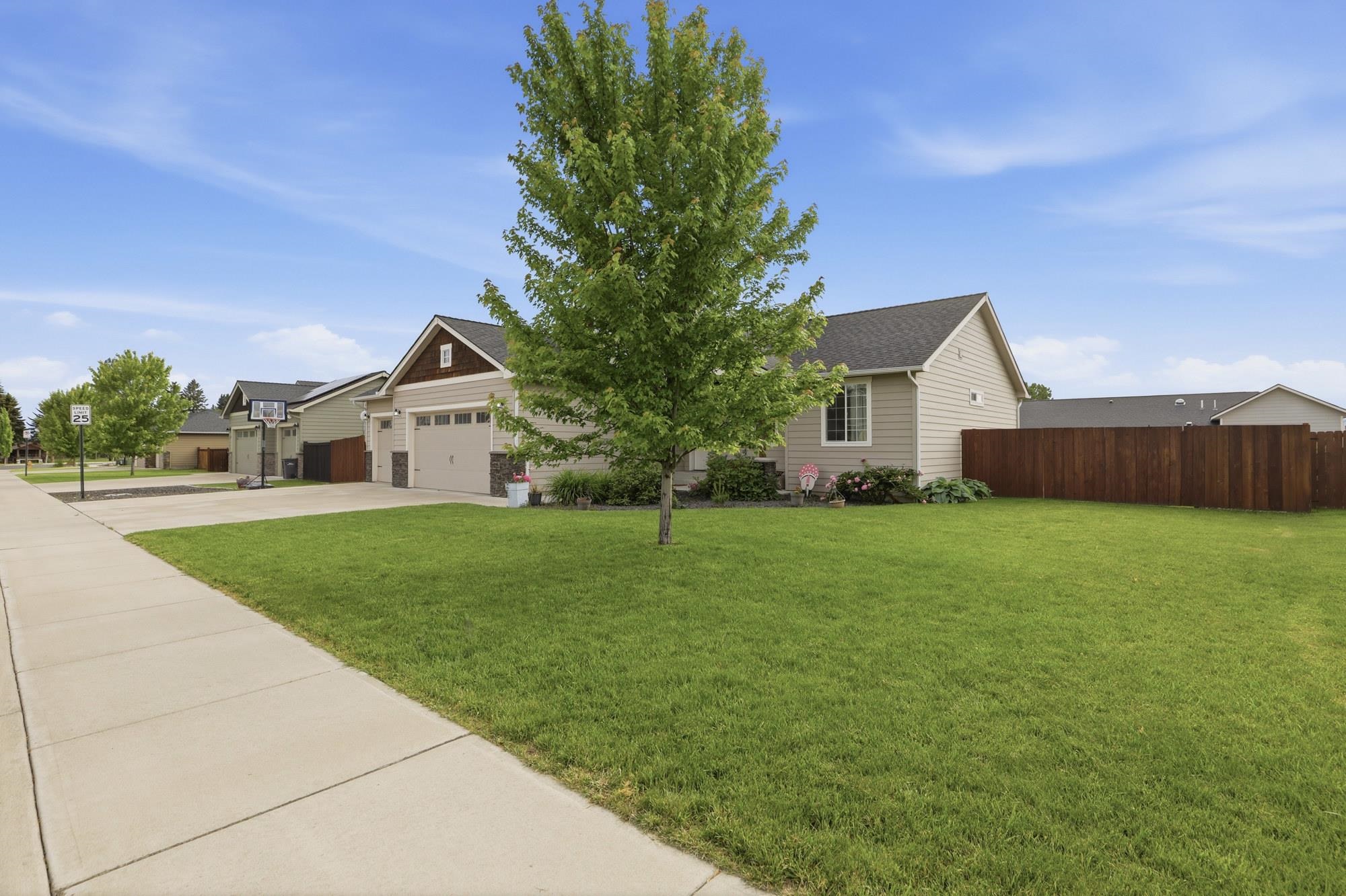 1117 N Main St - Photo 33