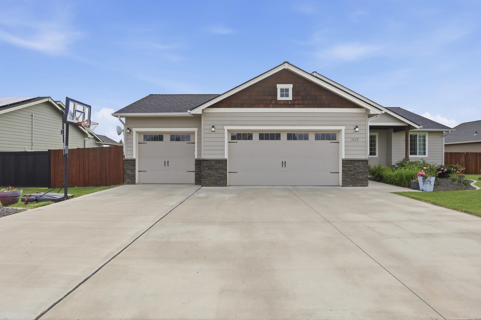 1117 N Main St - Photo 34