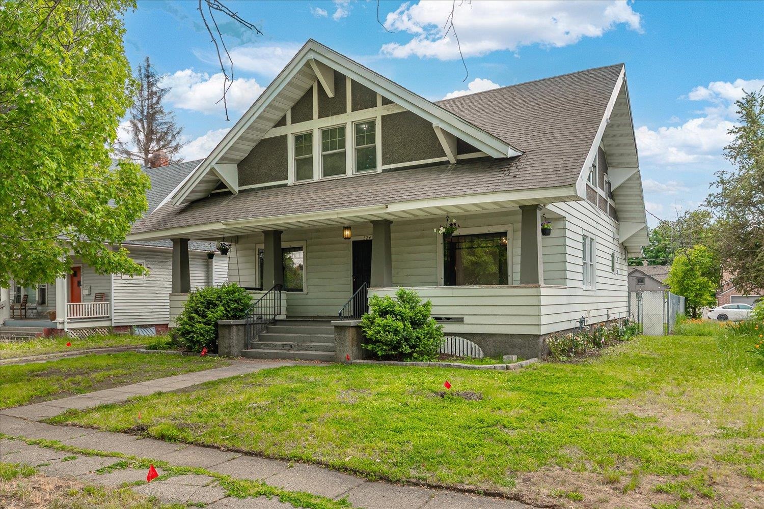 524 E BALDWIN Ave - Photo 1
