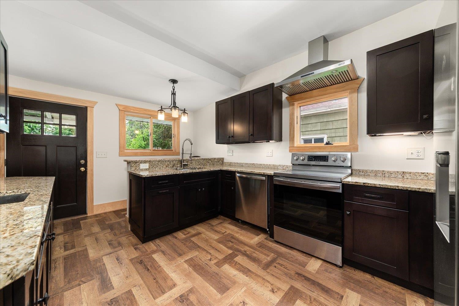 524 E BALDWIN Ave - Photo 15