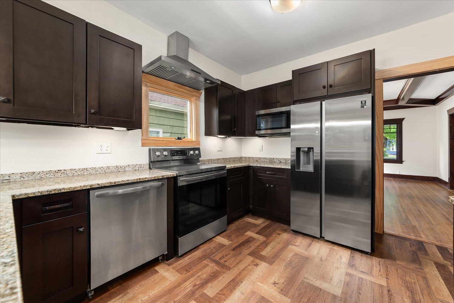 524 E BALDWIN Ave - Photo 18