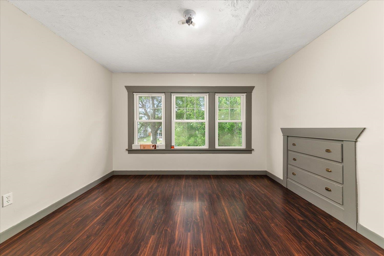 524 E BALDWIN Ave - Photo 25