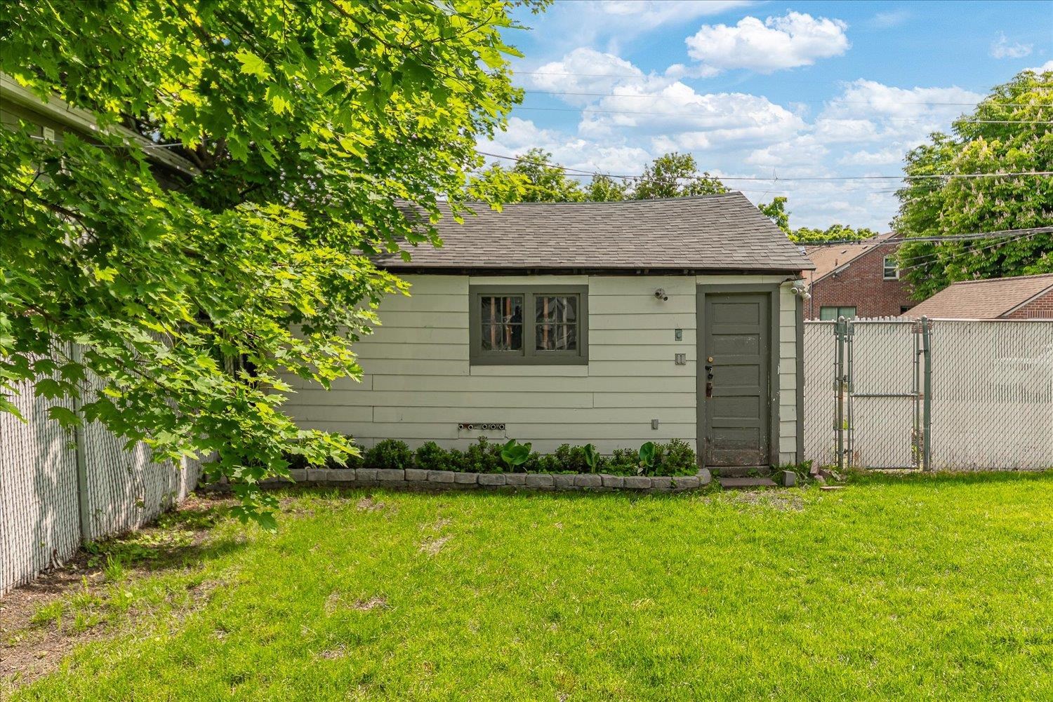 524 E BALDWIN Ave - Photo 34
