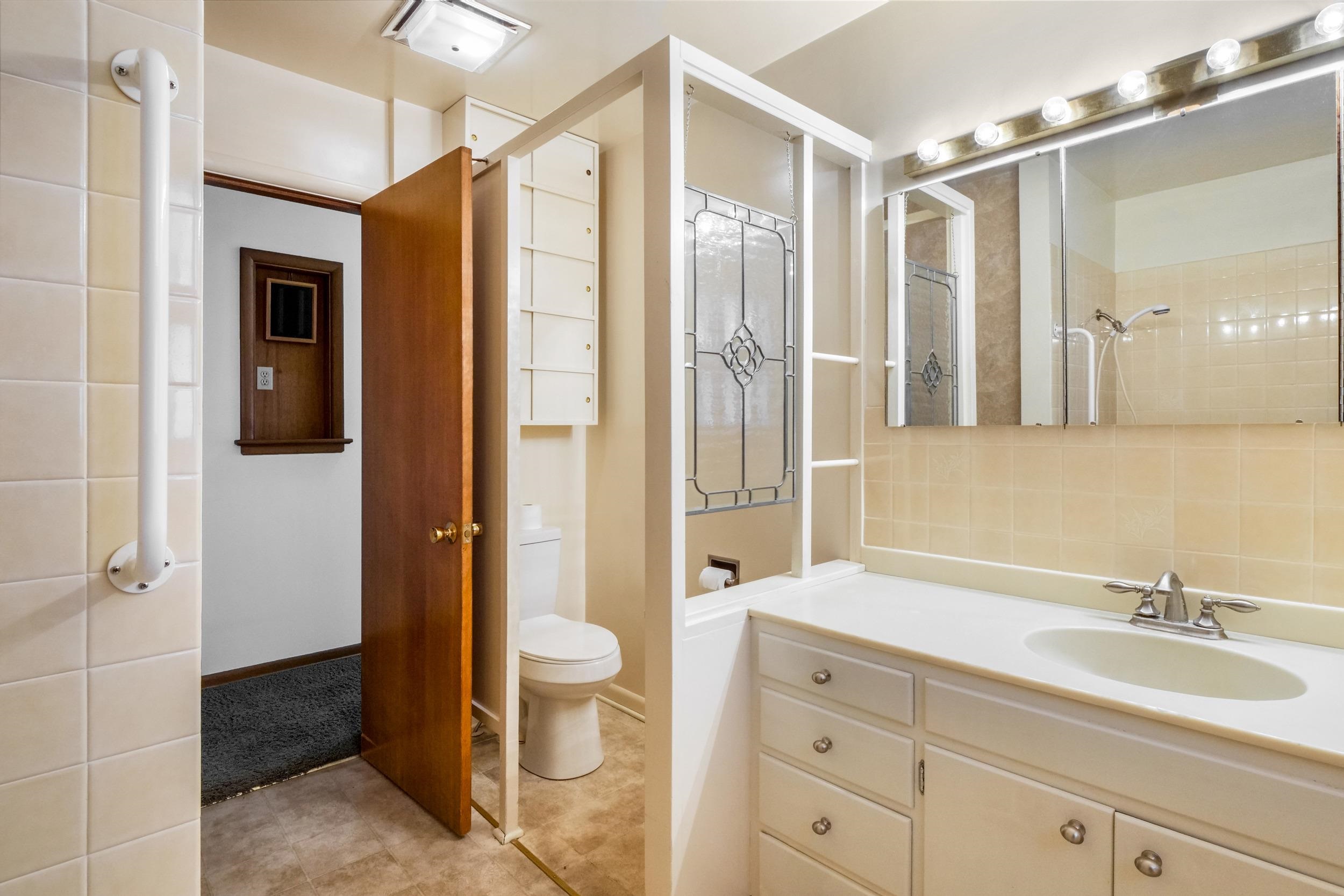 319 E 3rd Ave - Photo 21
