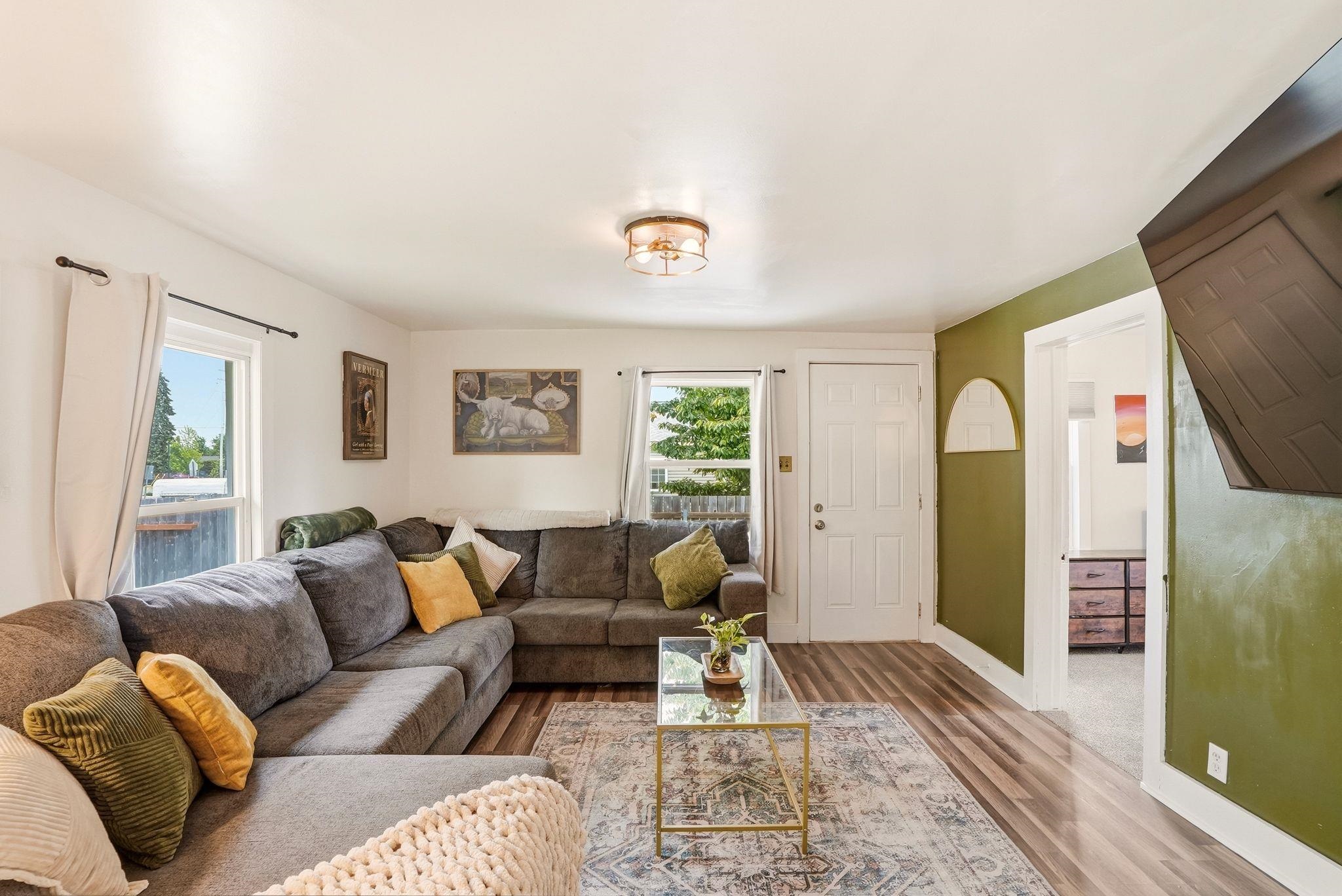 1211 S Fox Rd - Photo 4