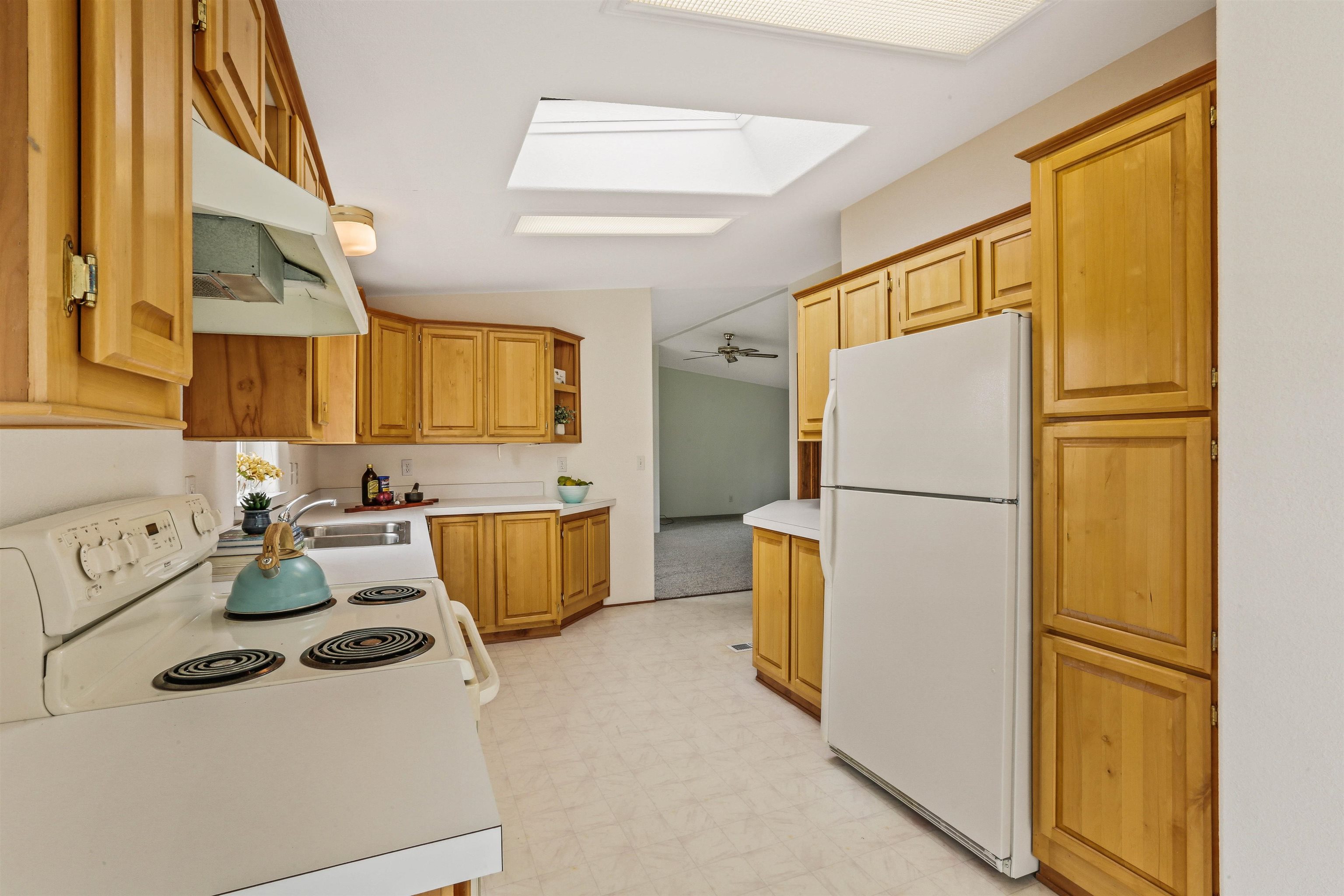3016 E Flintlock Ct - Photo 5