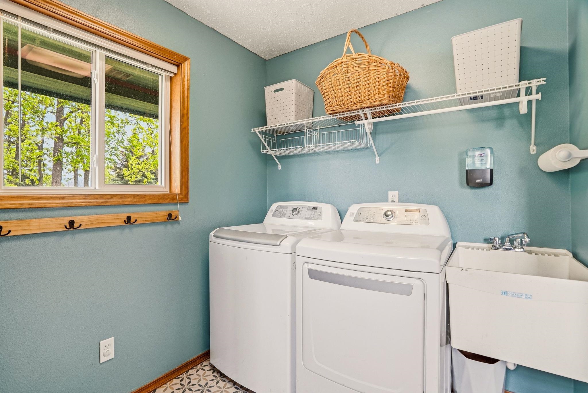 3403 N Corrigan Rd - Photo 18