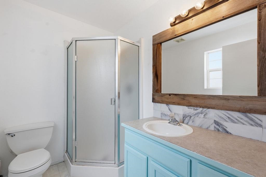 410 E Pine Needle Ave - Photo 16