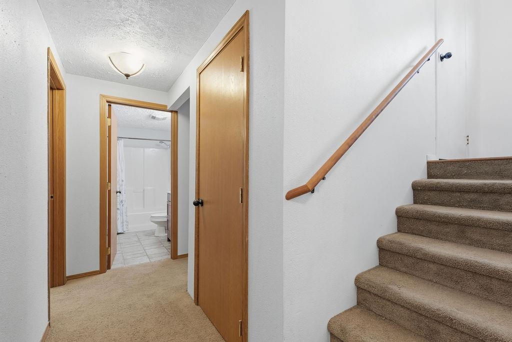 410 E Pine Needle Ave - Photo 25