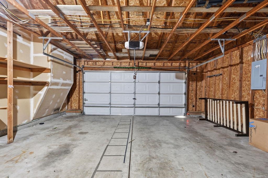 410 E Pine Needle Ave - Photo 30