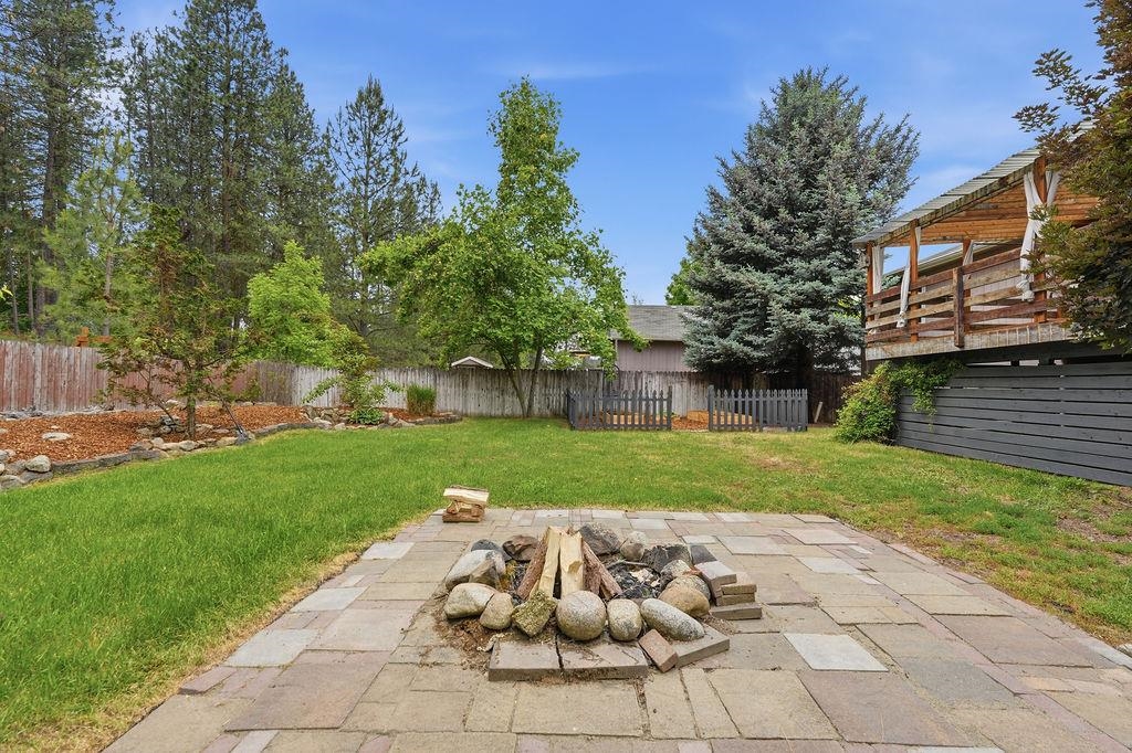 410 E Pine Needle Ave - Photo 36