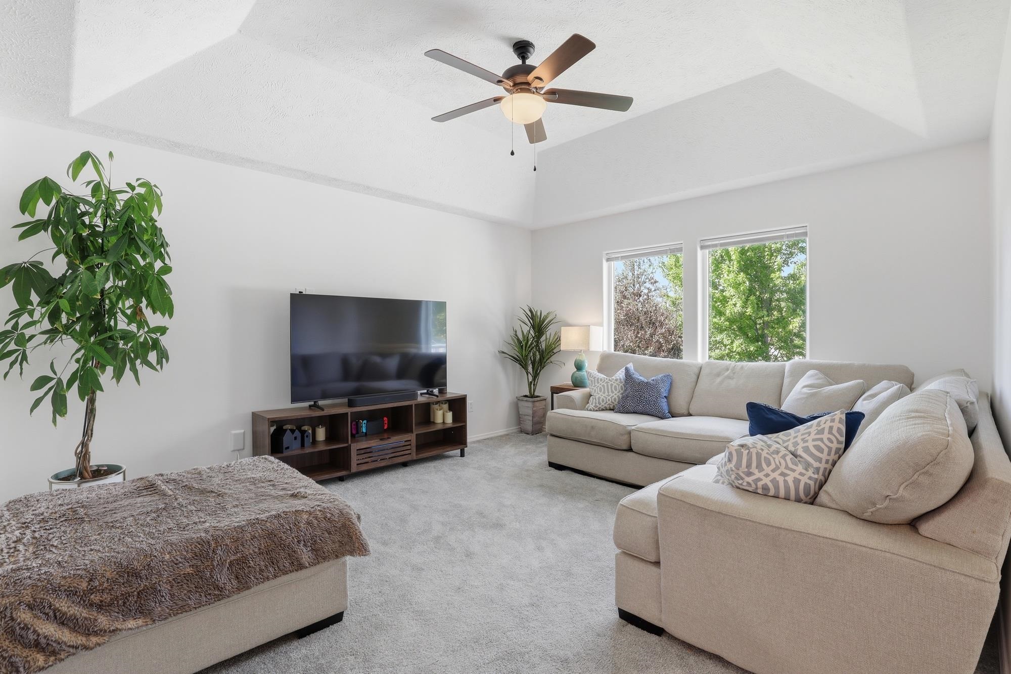 2611 E Snead Ave - Photo 7