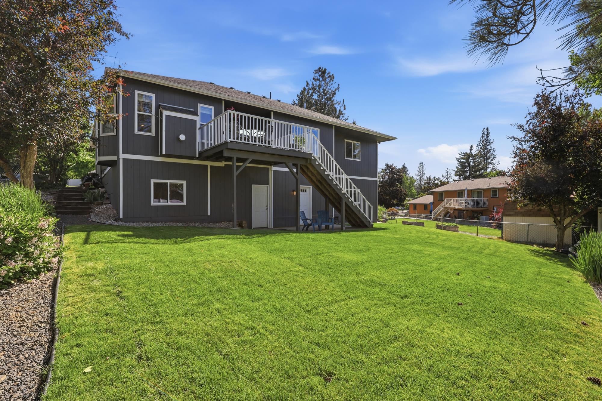 2611 E Snead Ave - Photo 34