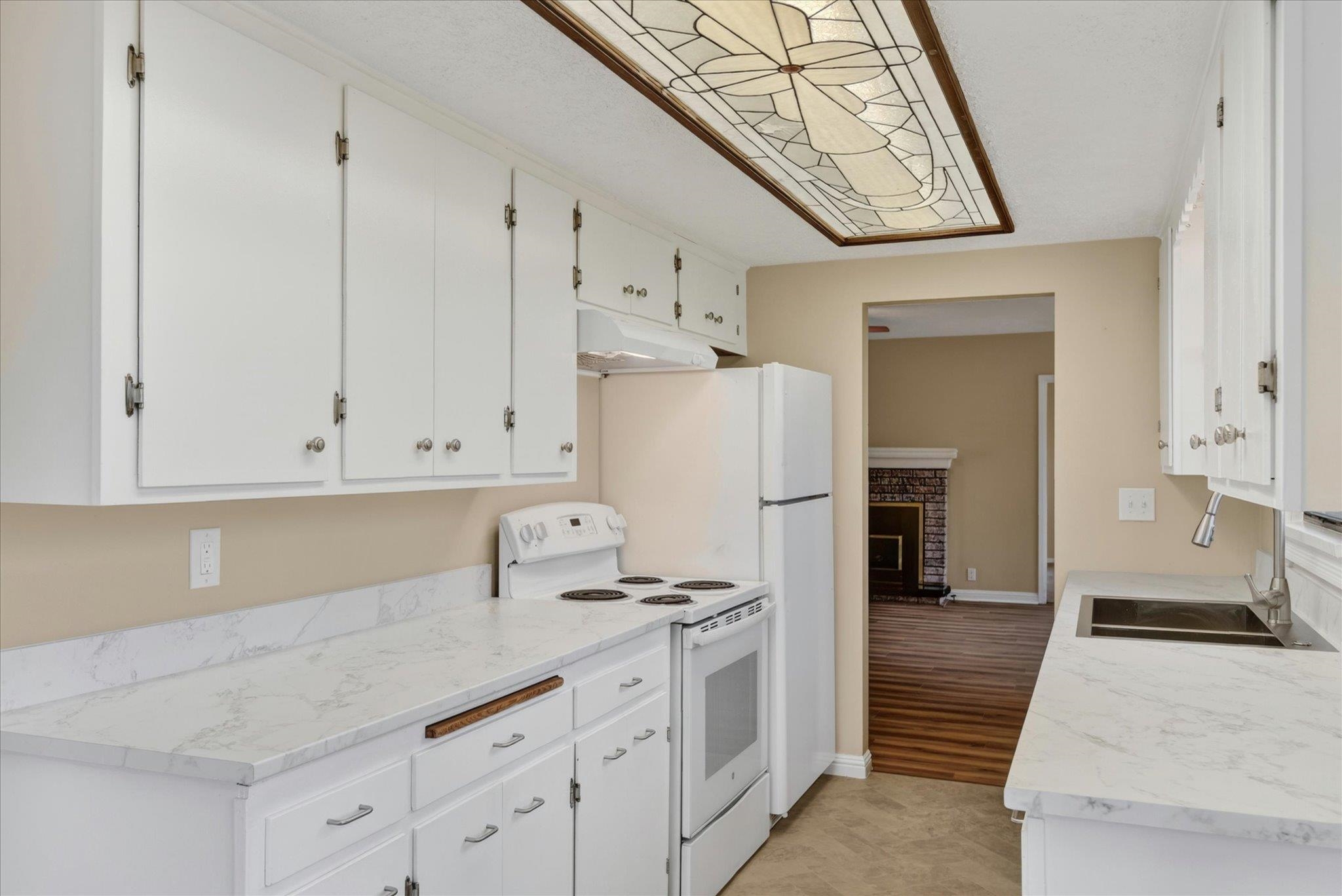 6753 E 6th Ave - Photo 12