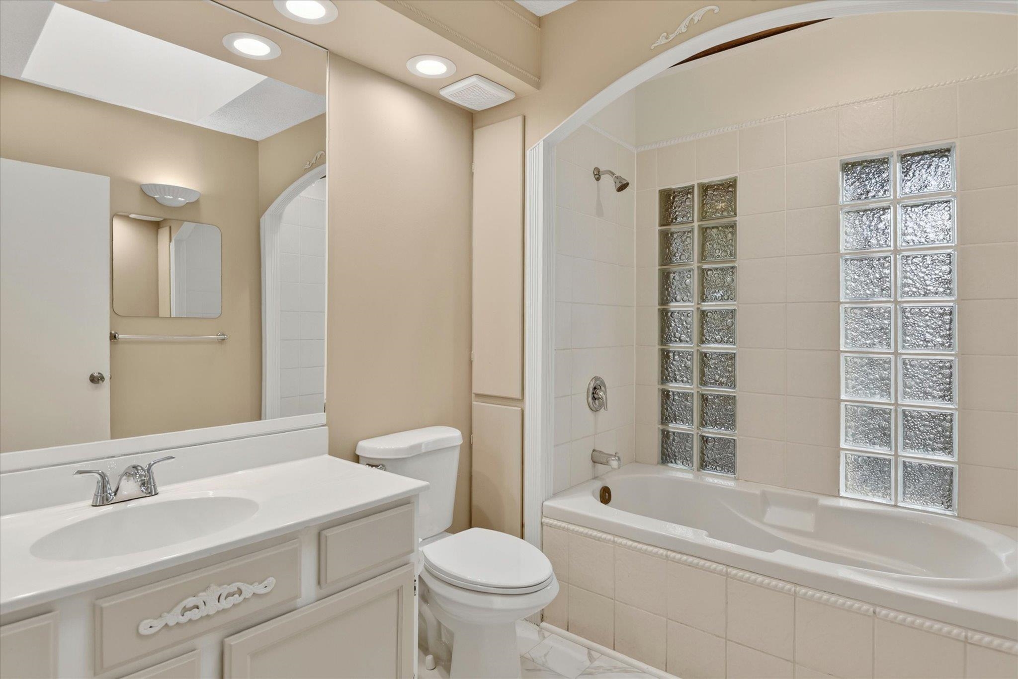 6753 E 6th Ave - Photo 9