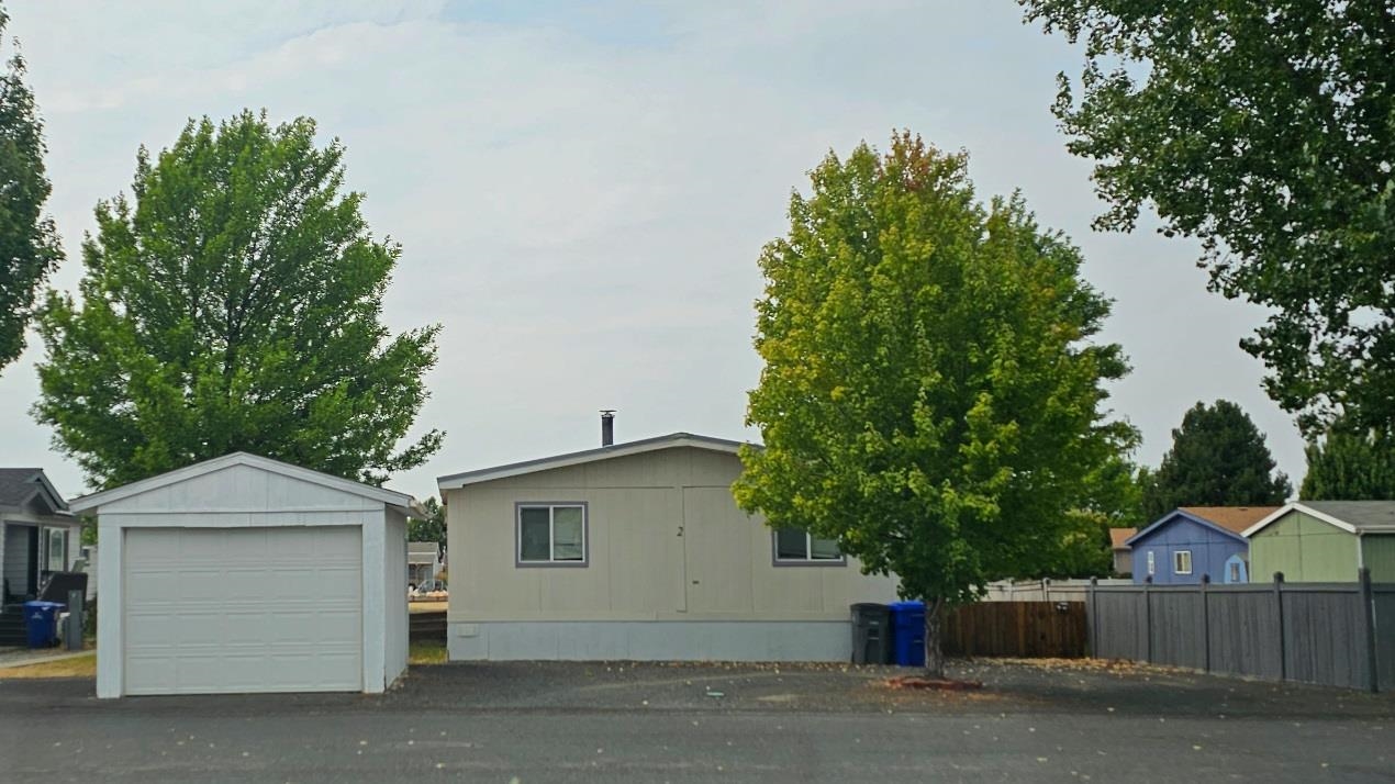 10510 W Richland Rd - Photo 2