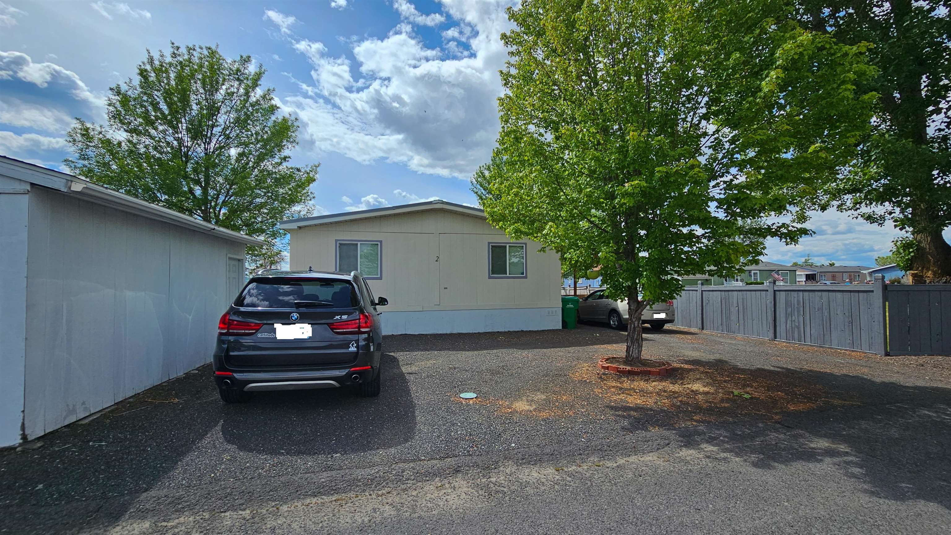 10510 W Richland Rd - Photo 3