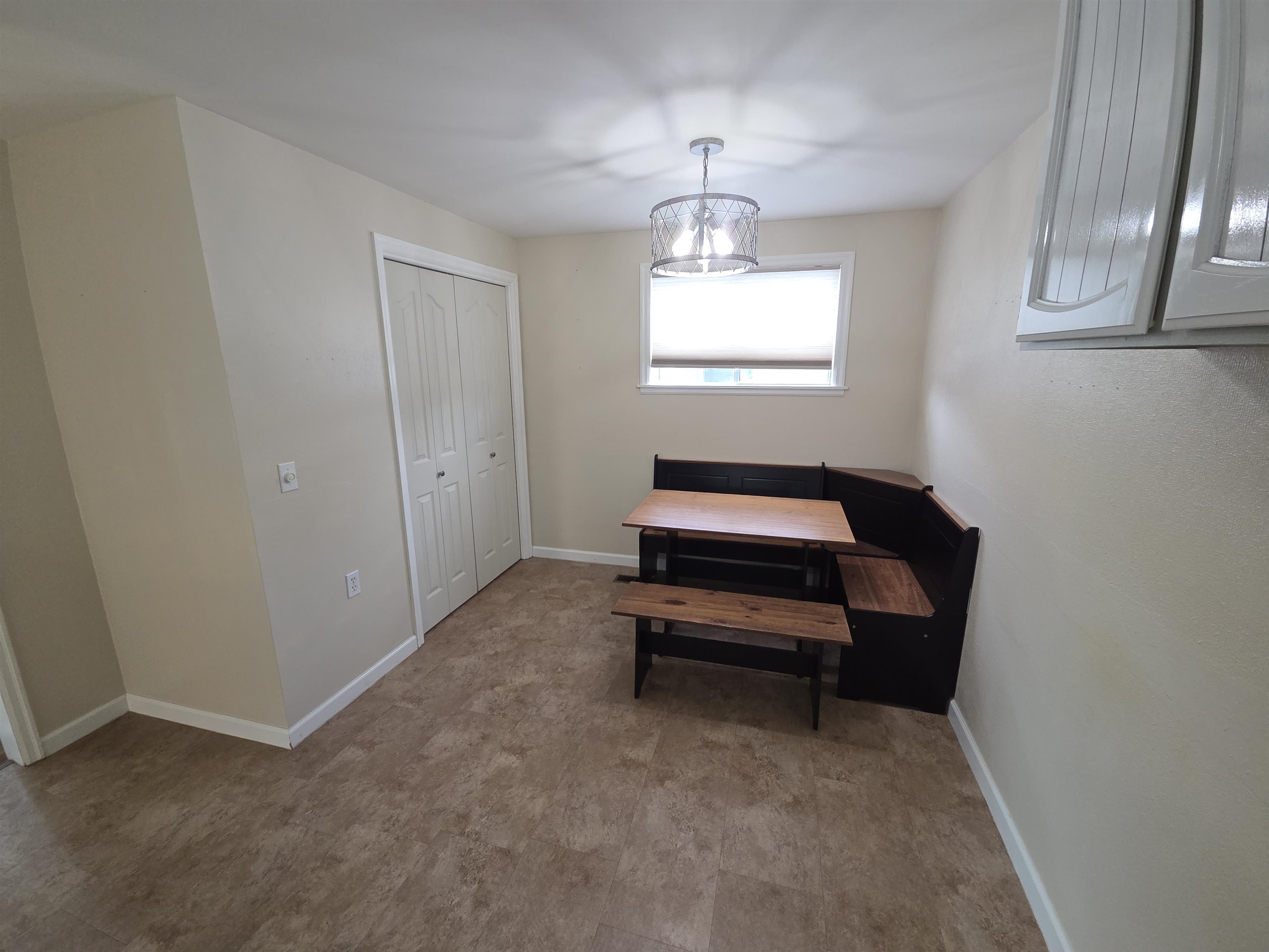 4804 N Elgin St - Photo 4