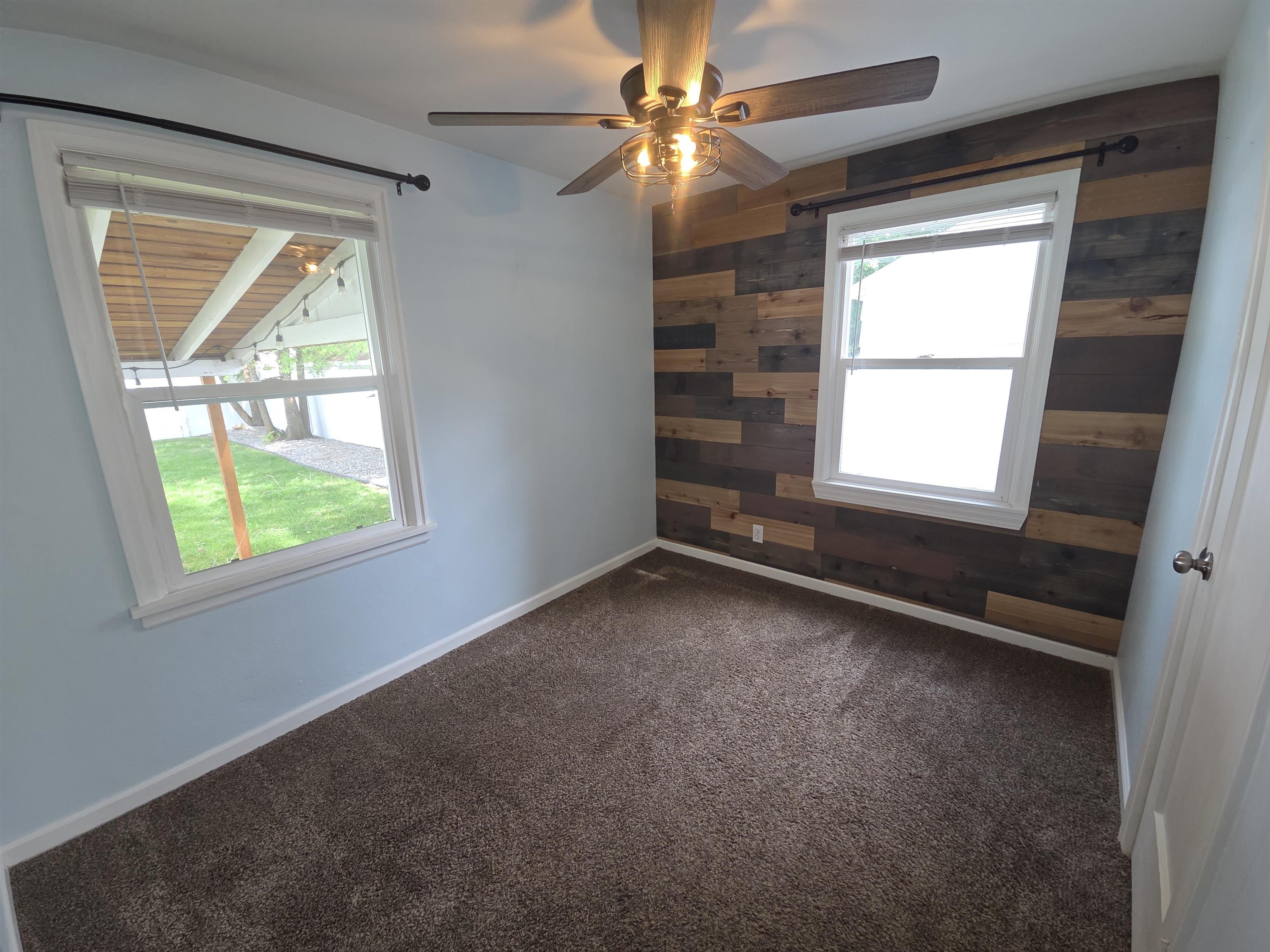 4804 N Elgin St - Photo 8