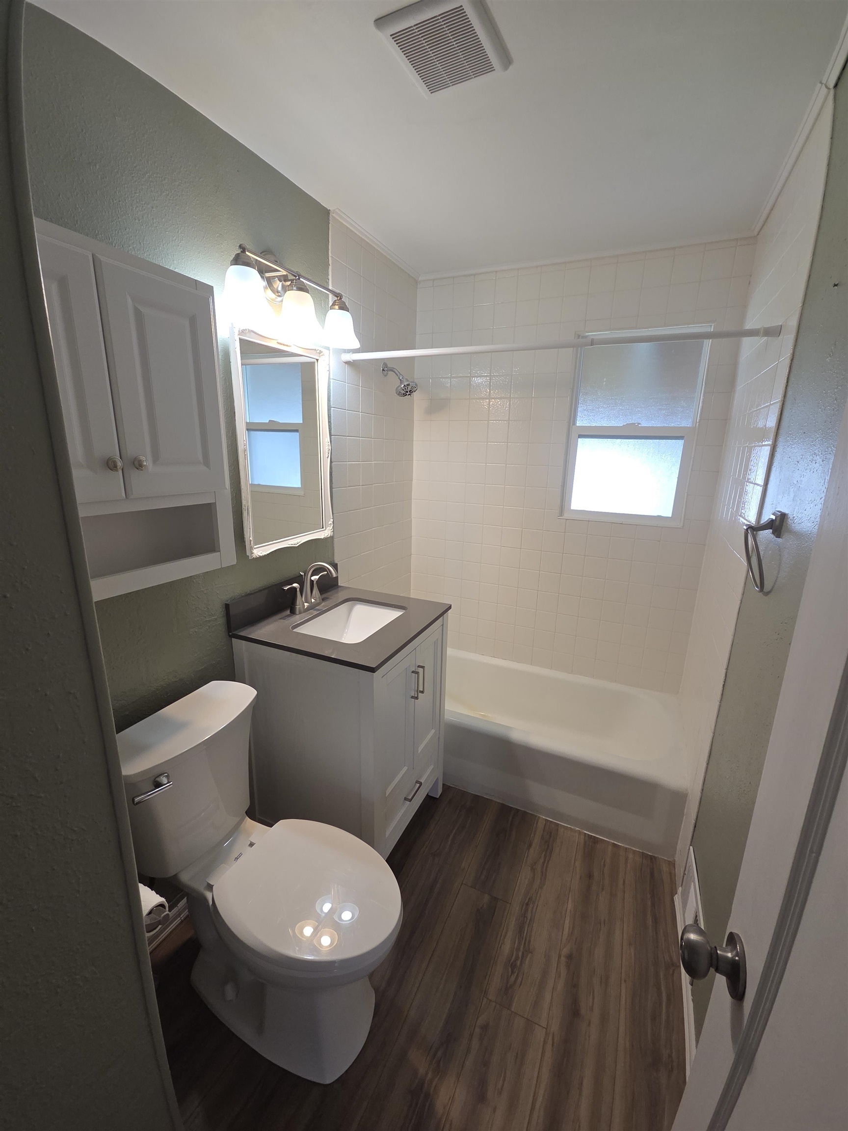 4804 N Elgin St - Photo 9