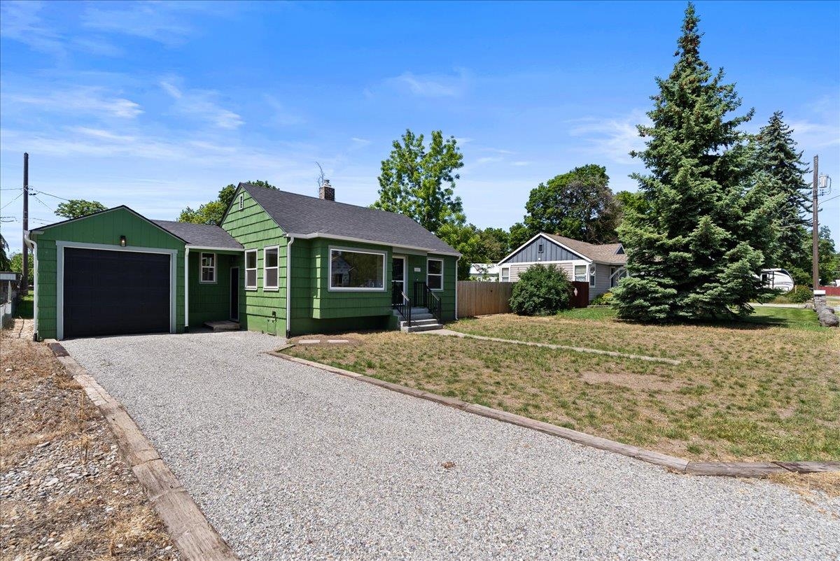 1403 N Farr Rd - Photo 2
