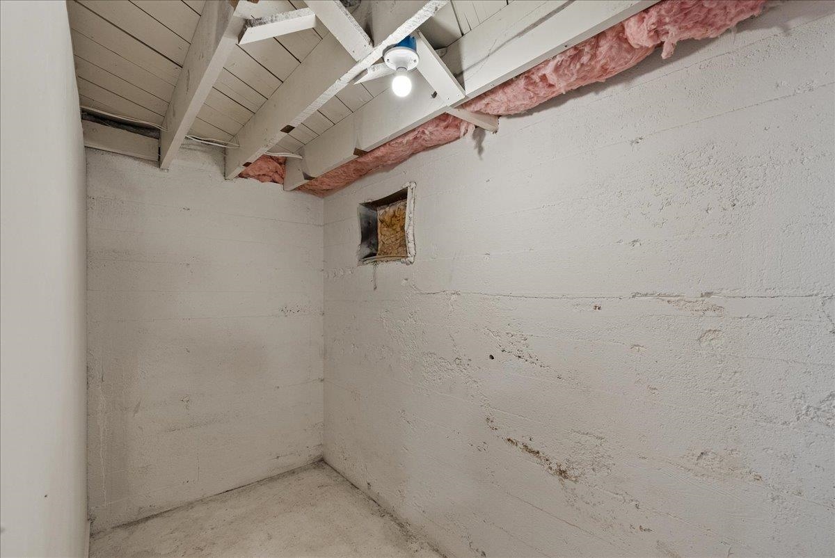 1403 N Farr Rd - Photo 30