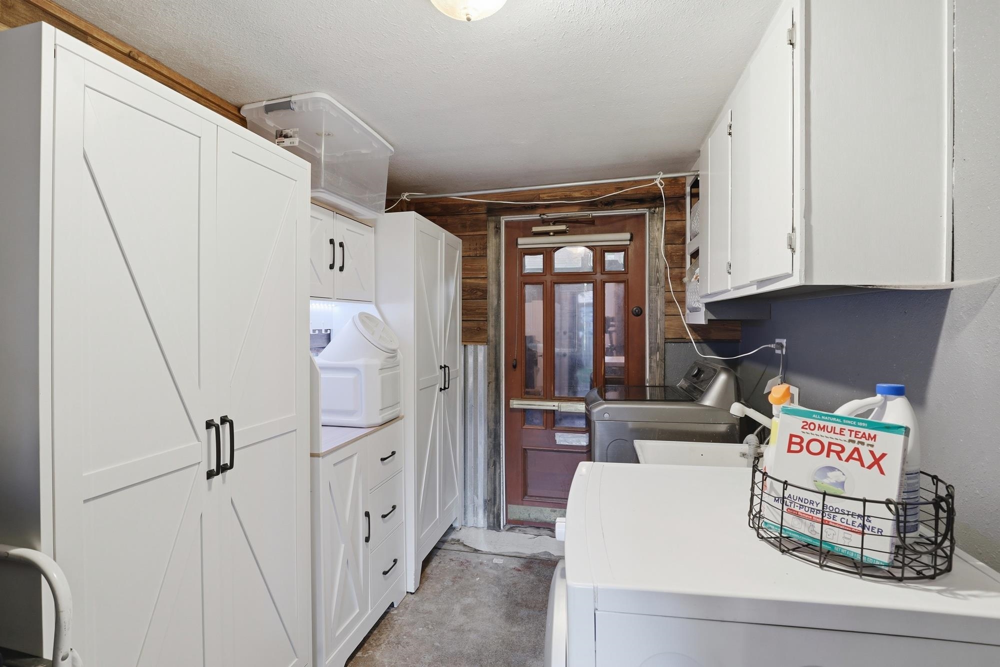 2630 E 18TH Ave - Photo 16