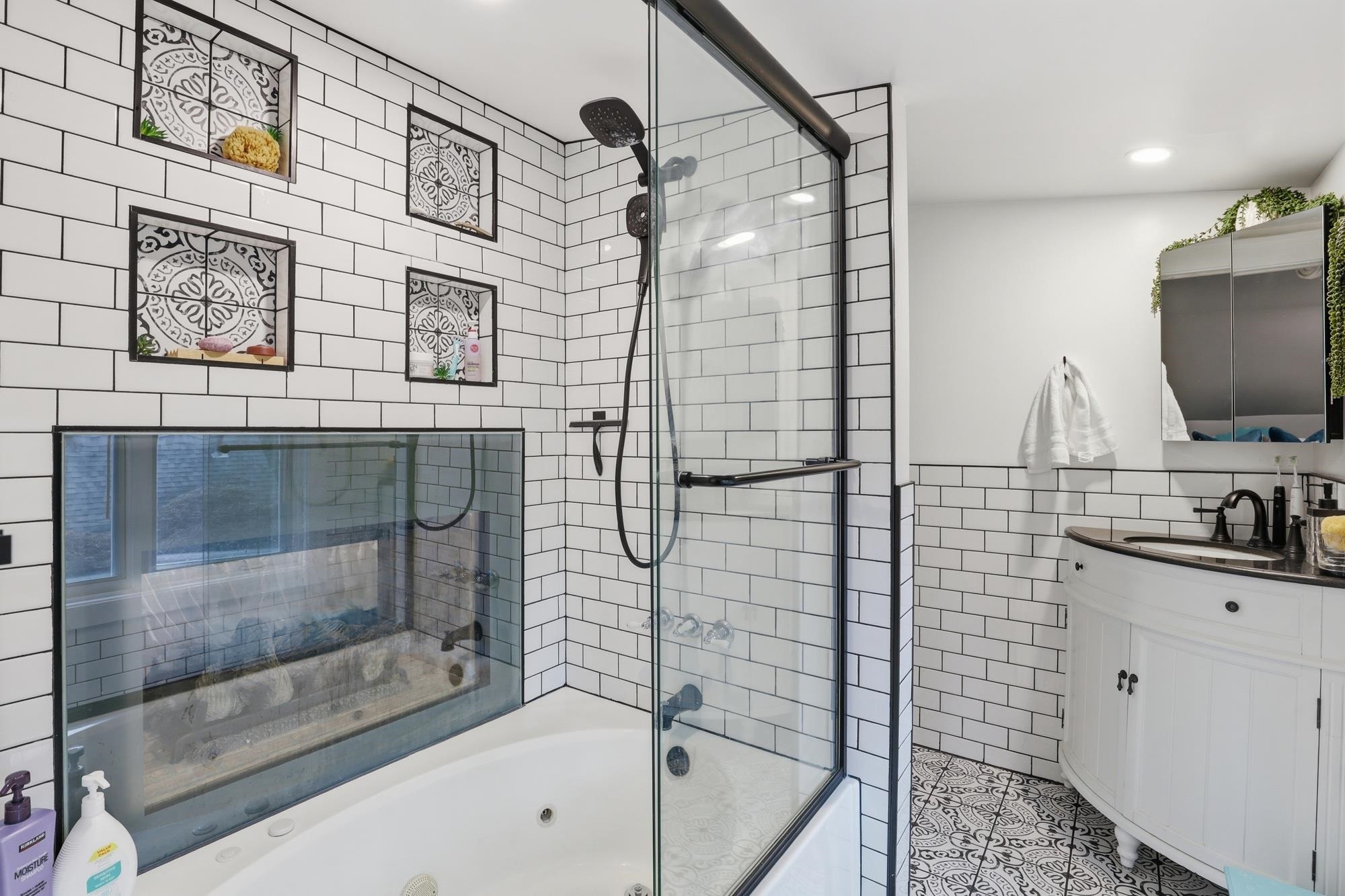 2630 E 18TH Ave - Photo 31