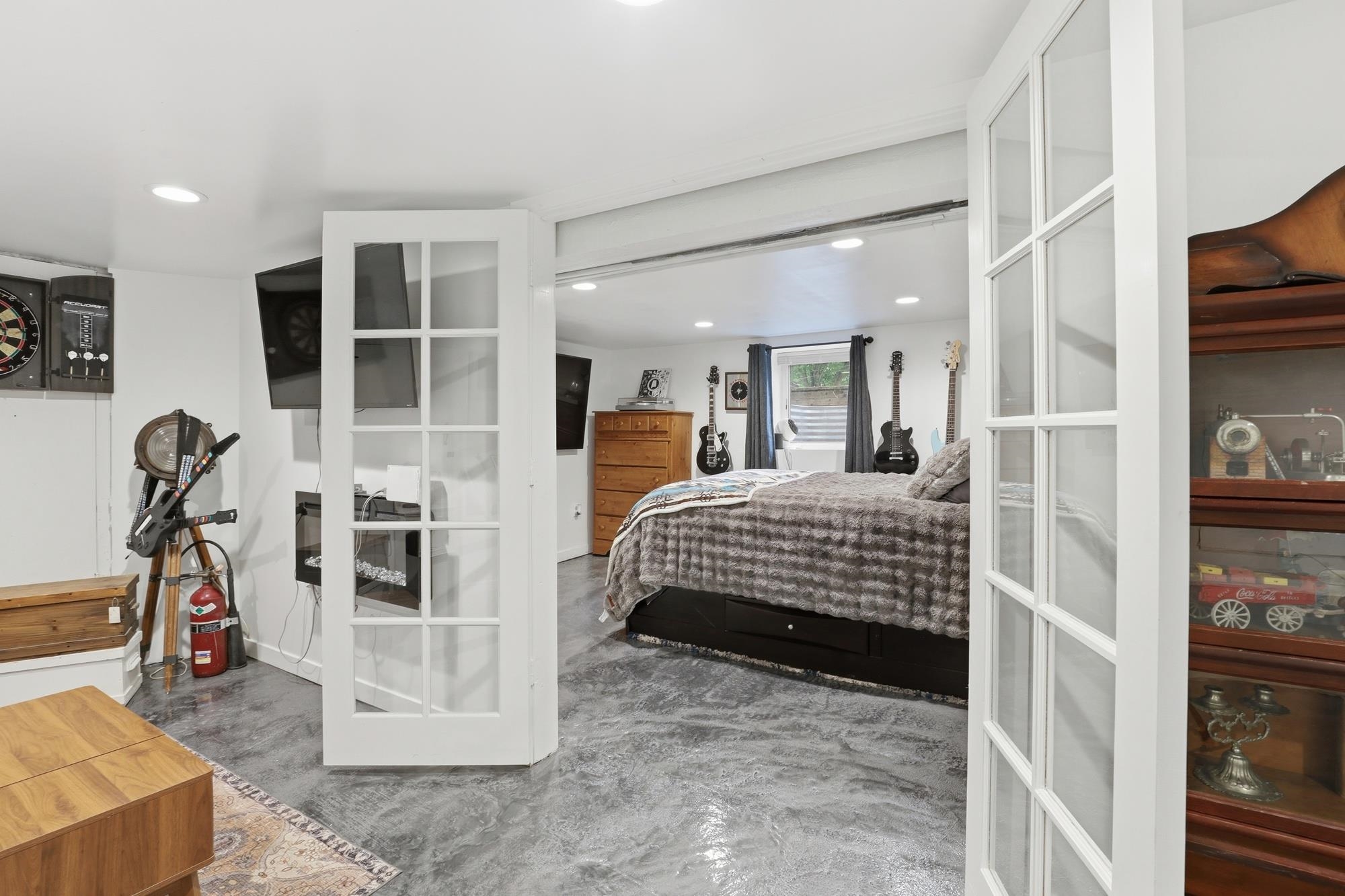 2630 E 18TH Ave - Photo 34