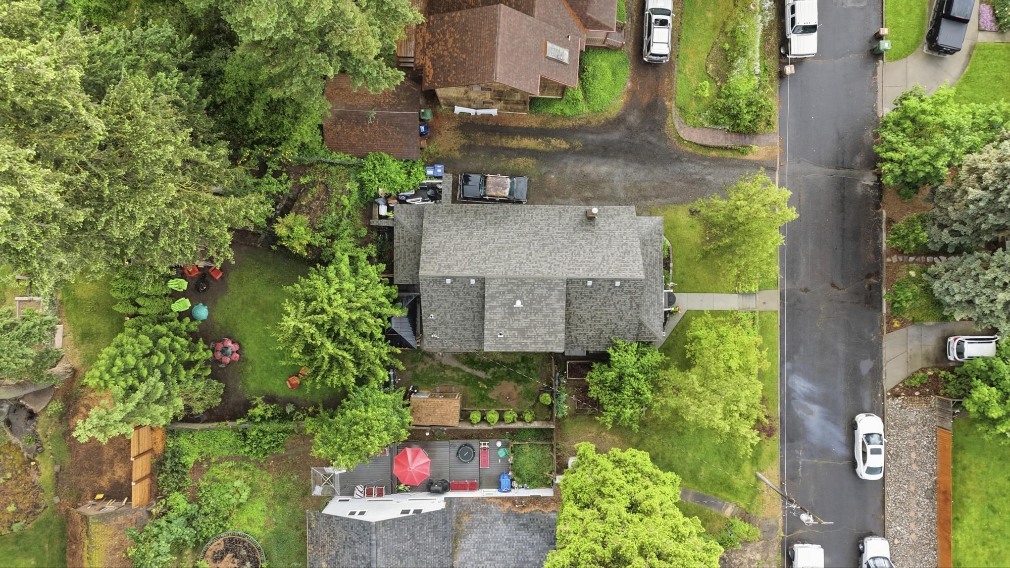 2630 E 18TH Ave - Photo 3