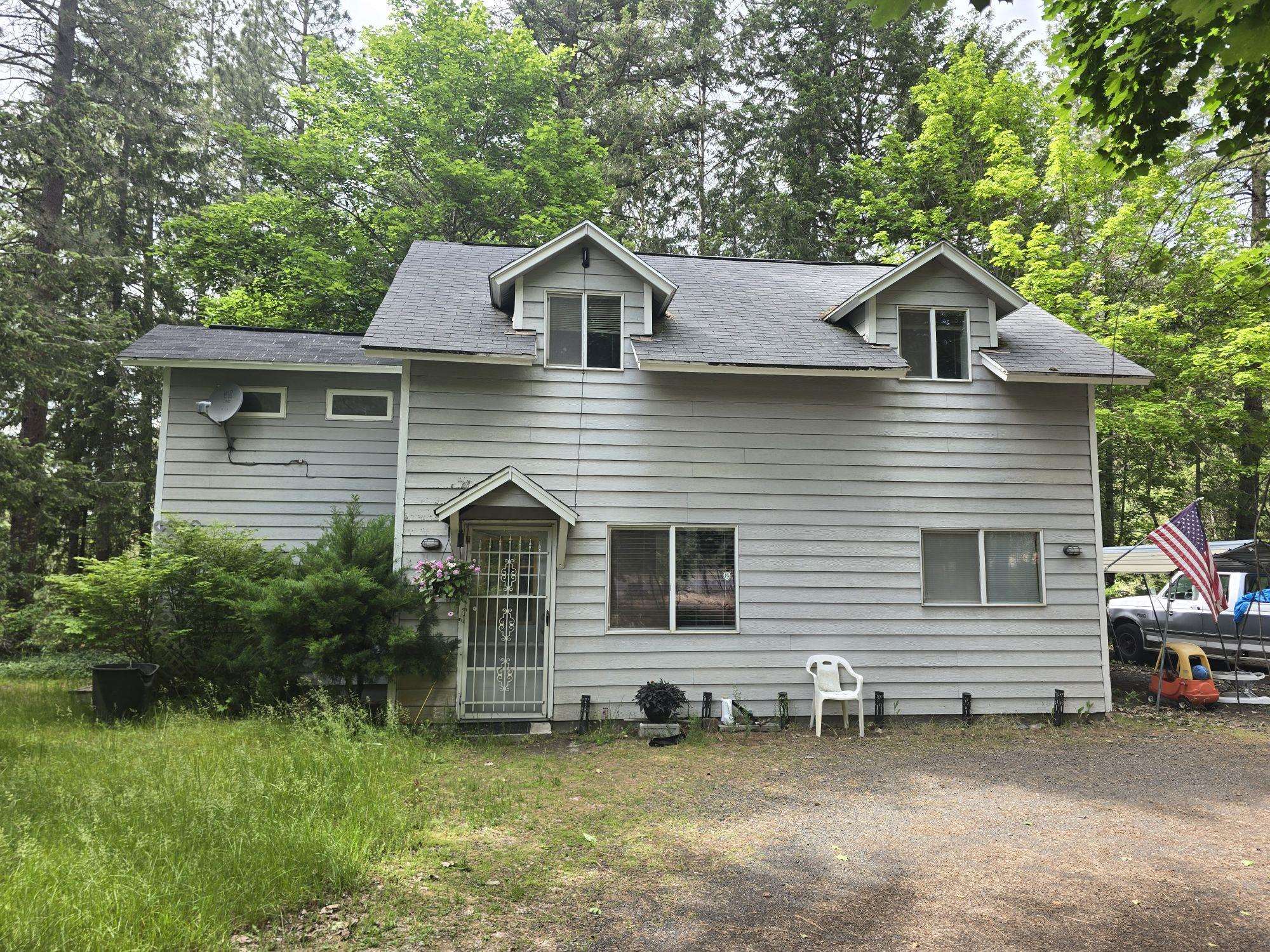 4421 E Chattaroy Rd - Photo 1