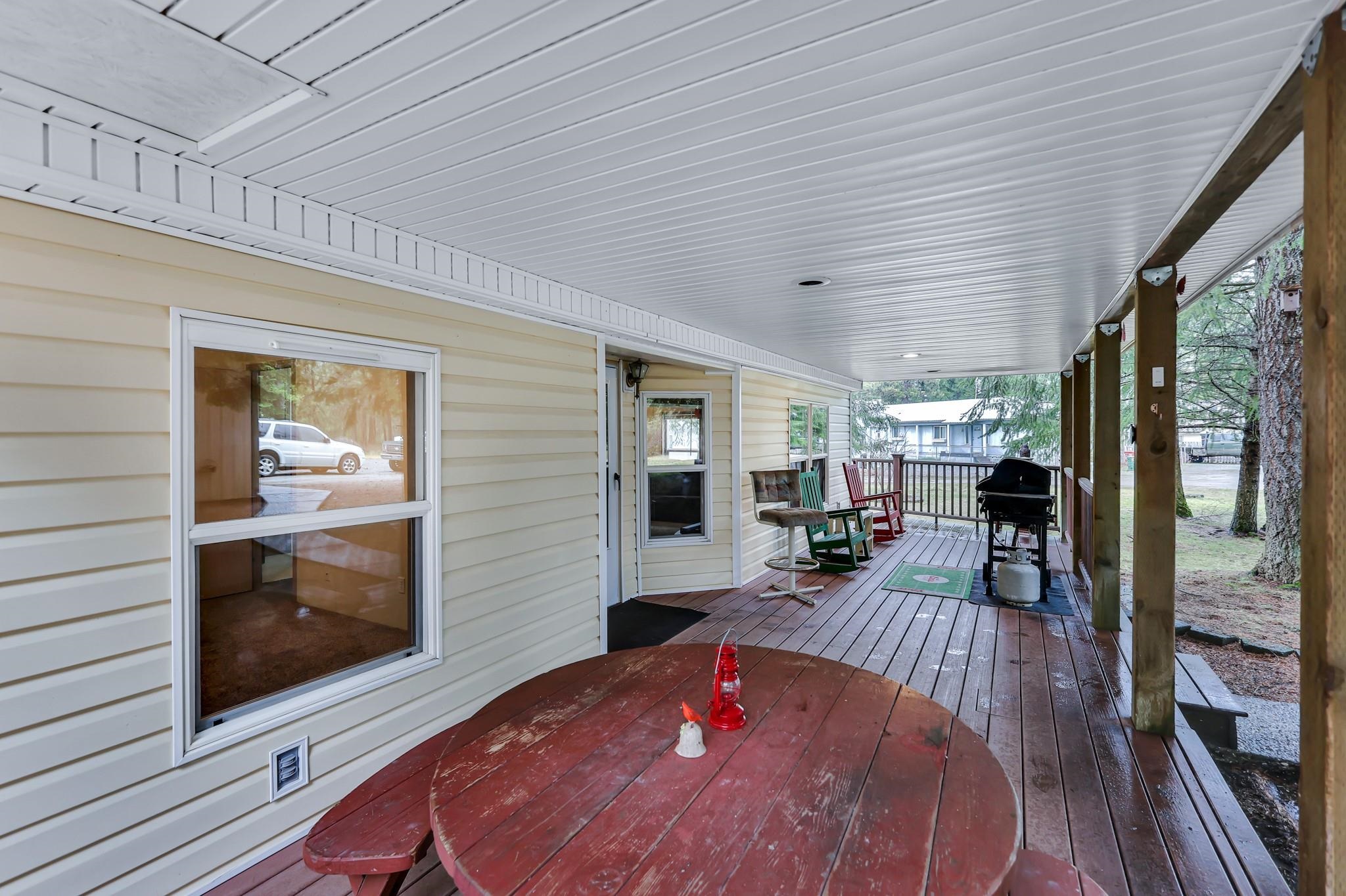 279 Woodard Rd - Photo 4
