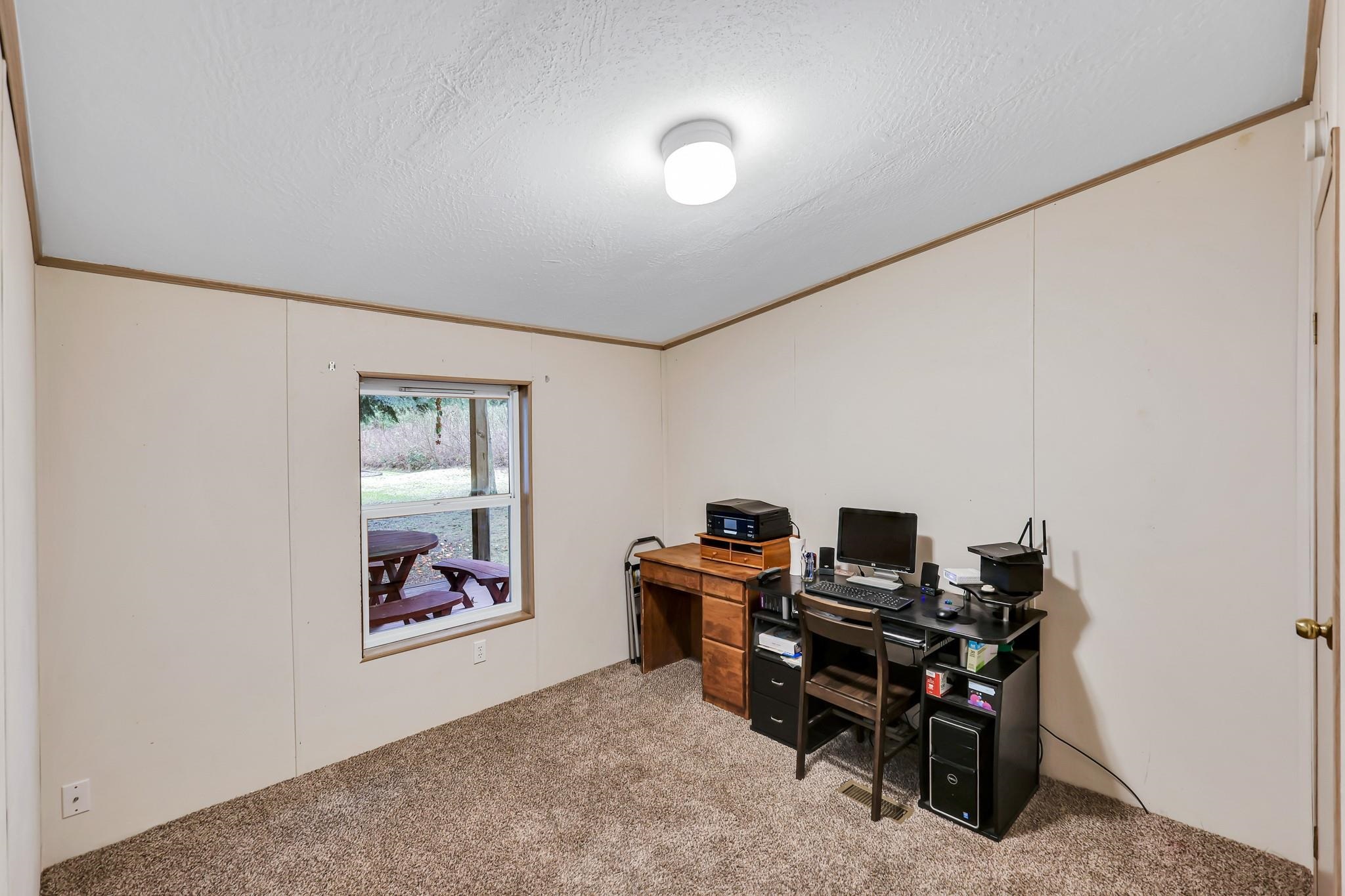 279 Woodard Rd - Photo 18