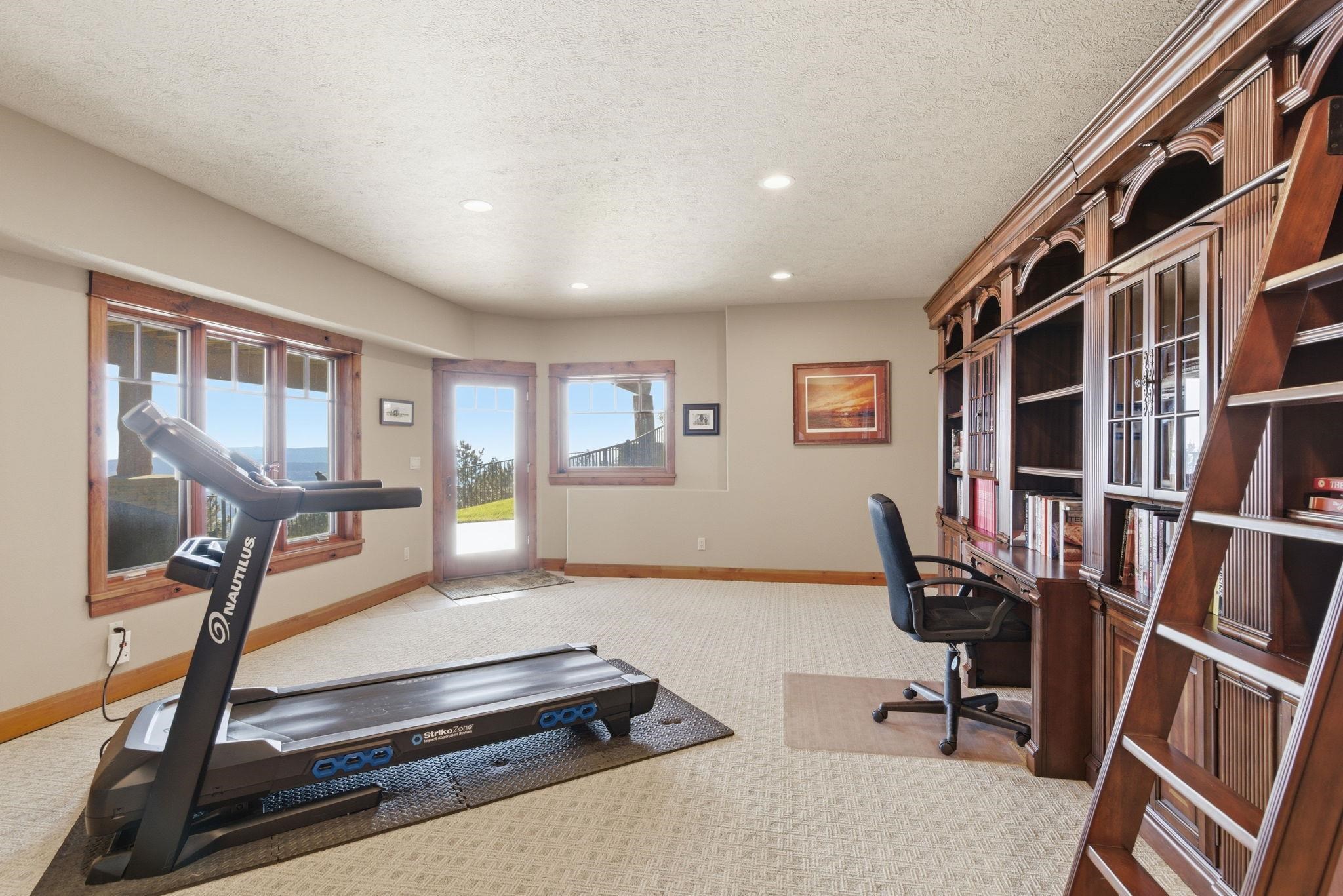 23810 E Broken Lance Ln - Photo 27