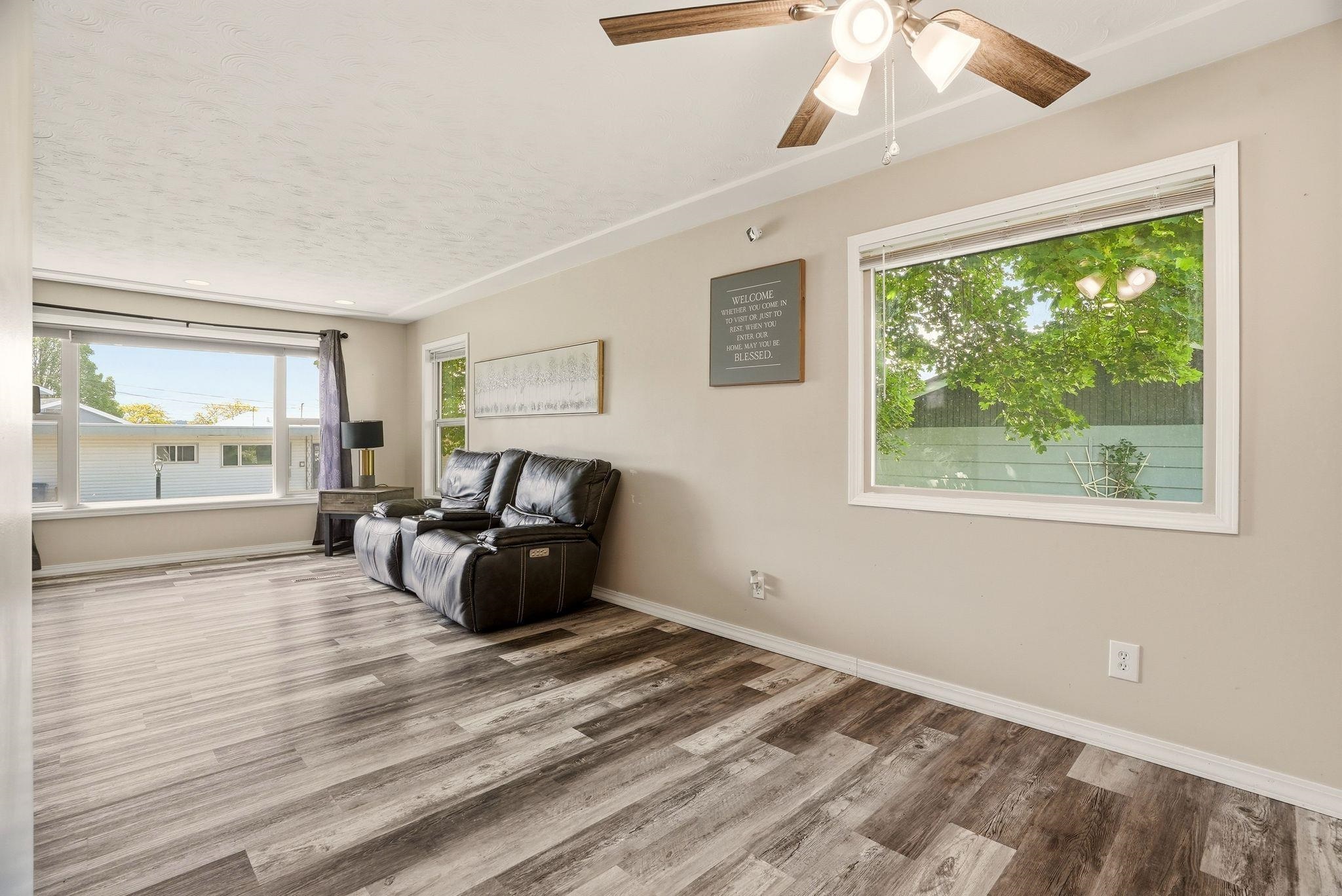 4012 W Longfellow Ave - Photo 7
