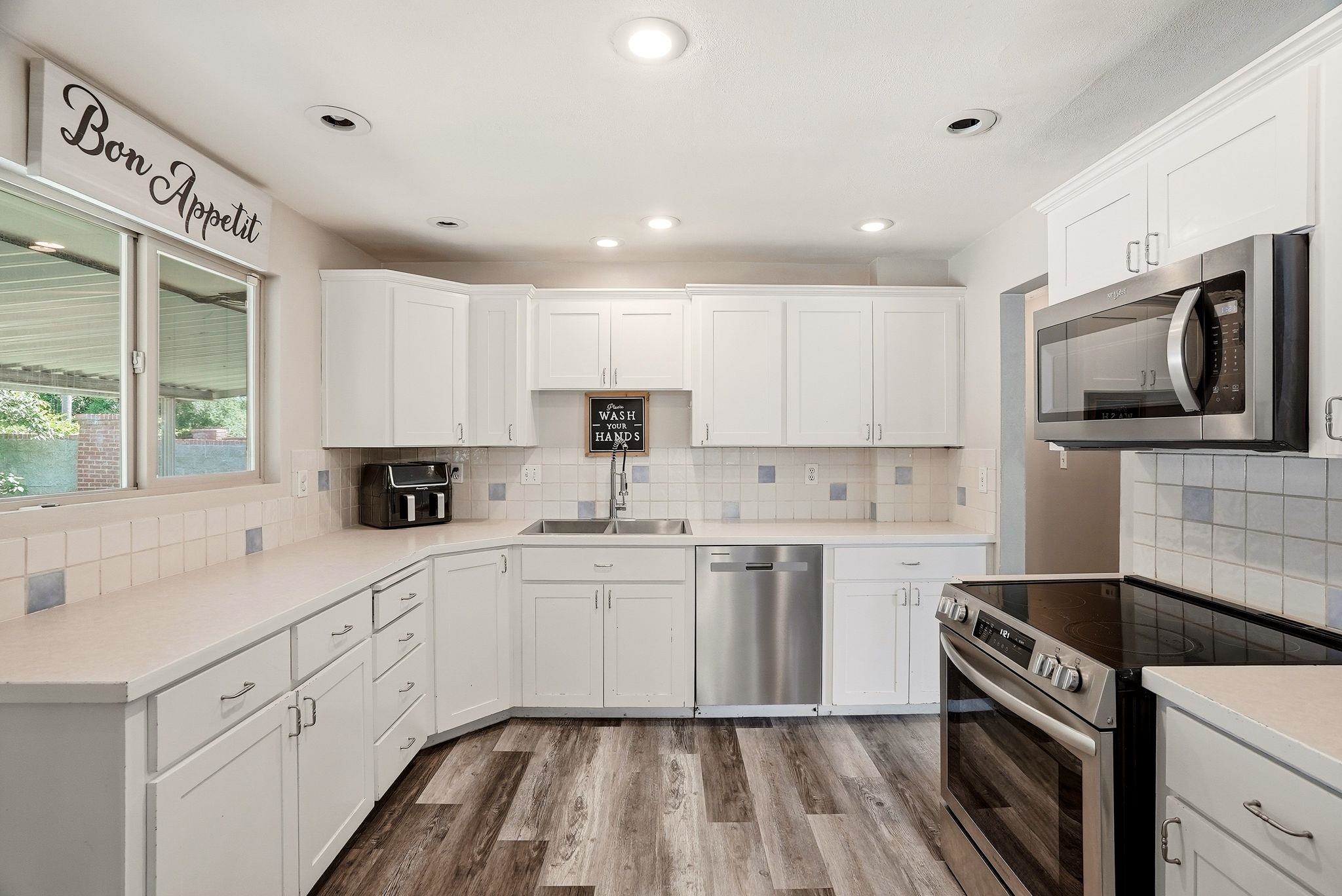 4012 W Longfellow Ave - Photo 8