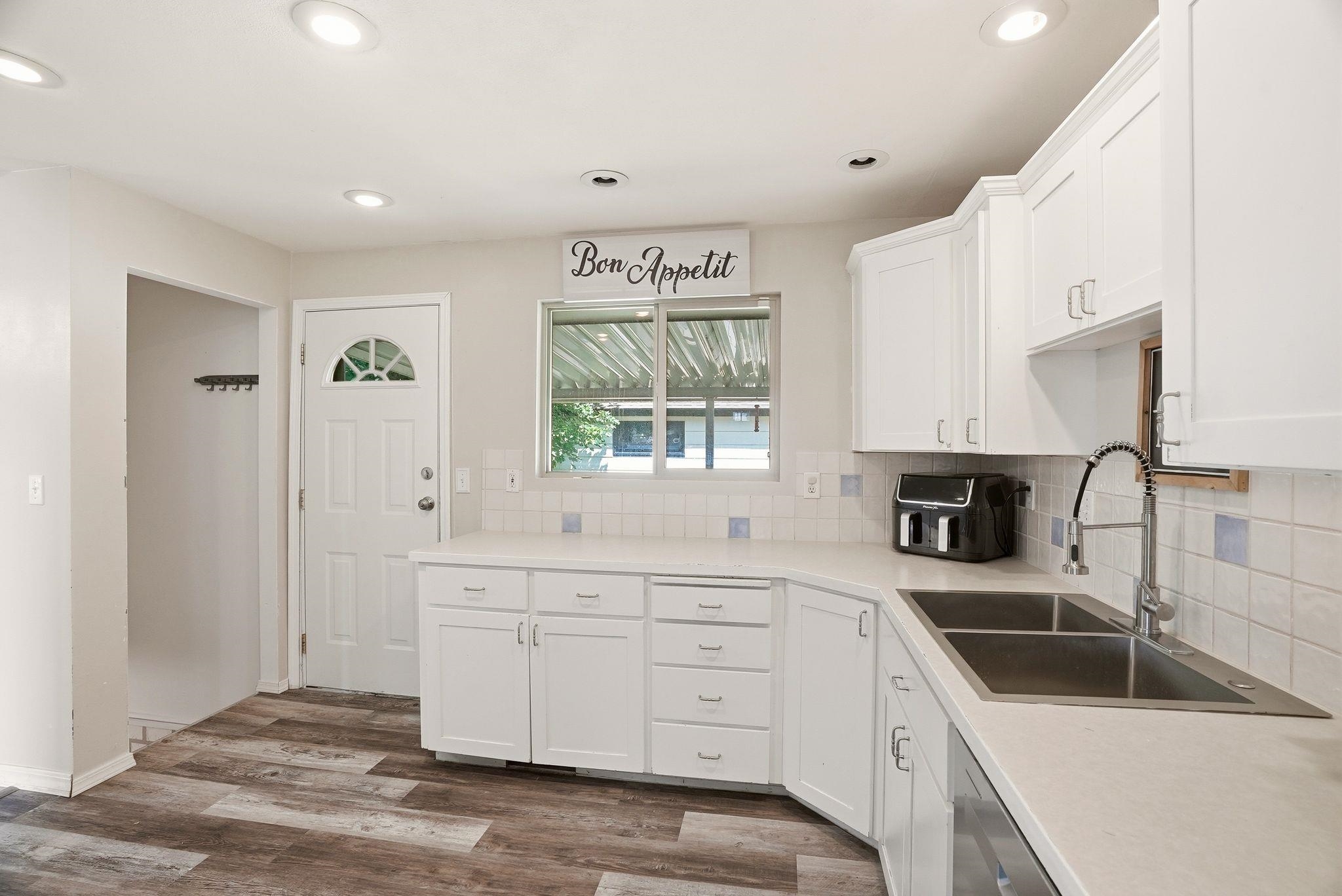 4012 W Longfellow Ave - Photo 9