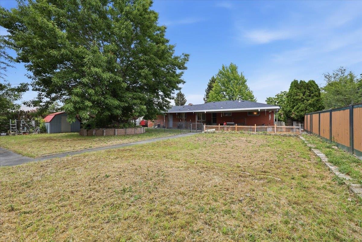 9808 E Shannon Ave - Photo 30