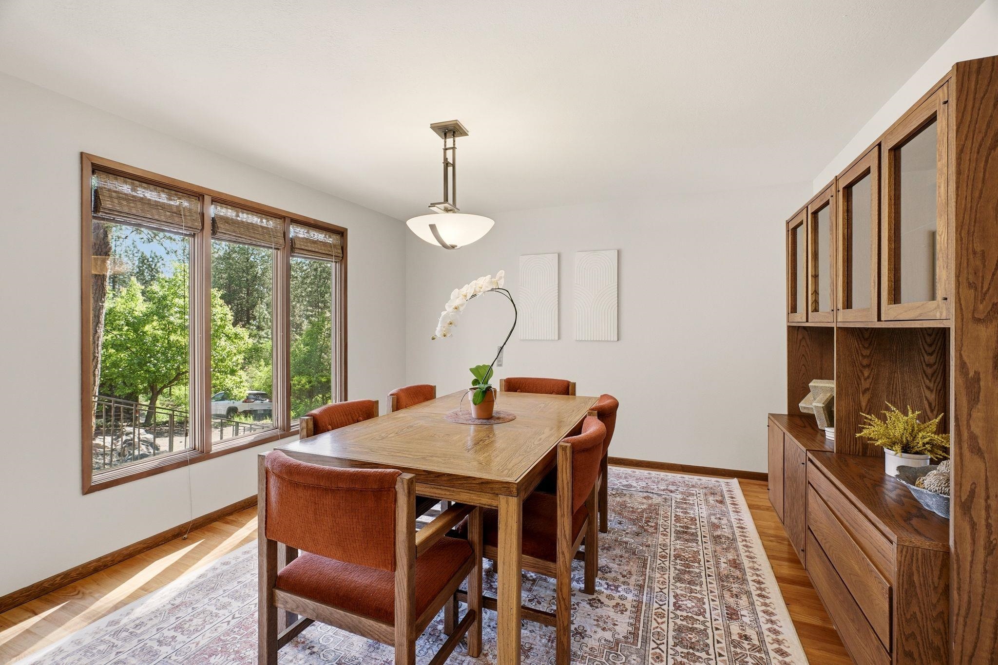 3760 W Rosamond Ave - Photo 12