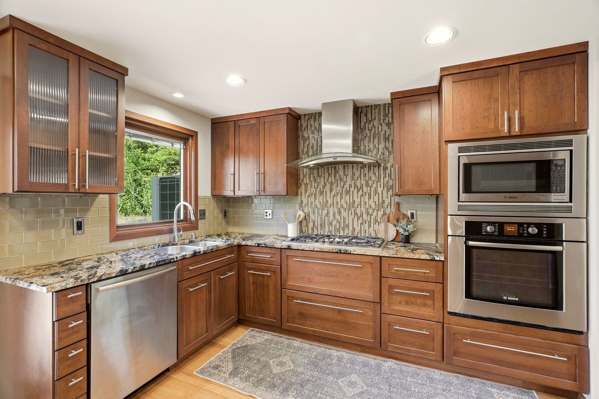 3760 W Rosamond Ave - Photo 7