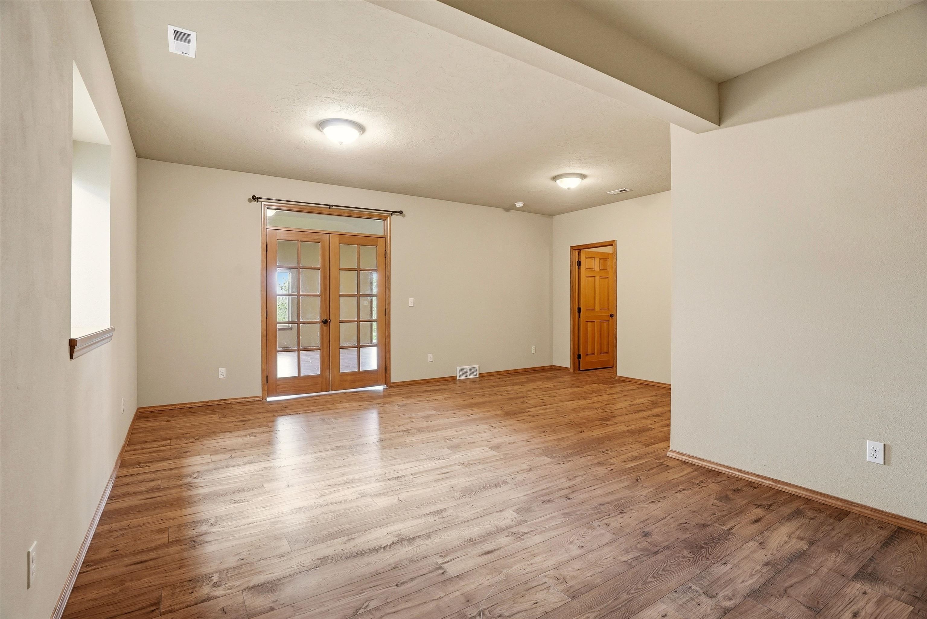 908 W Stirlingview Dr - Photo 32