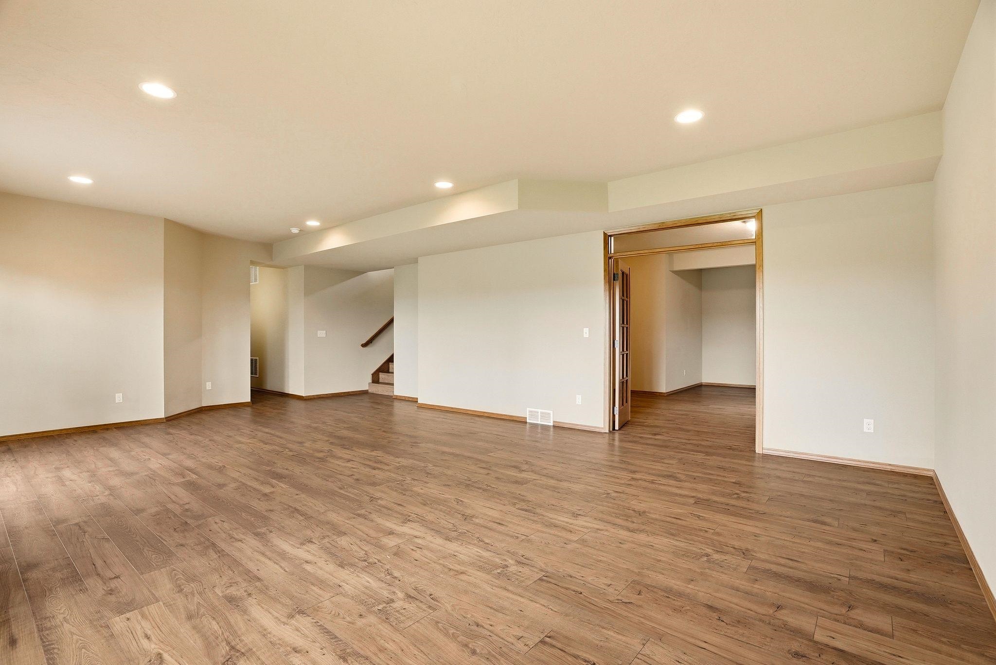 908 W Stirlingview Dr - Photo 31