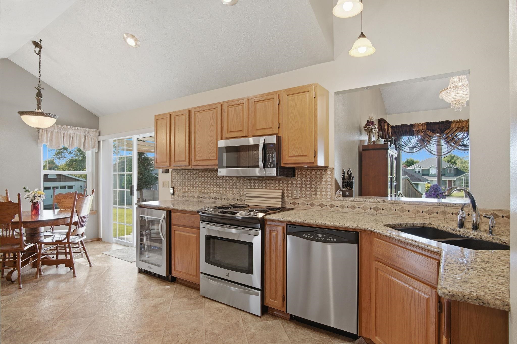 2126 S Sonora St - Photo 10